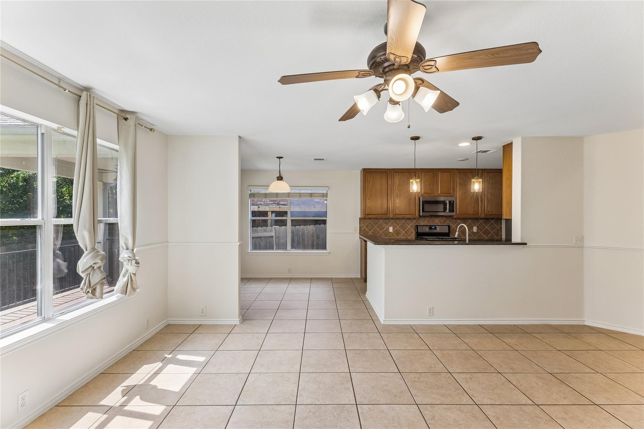 2372 Paradise Ridge Dr Property Photo 15