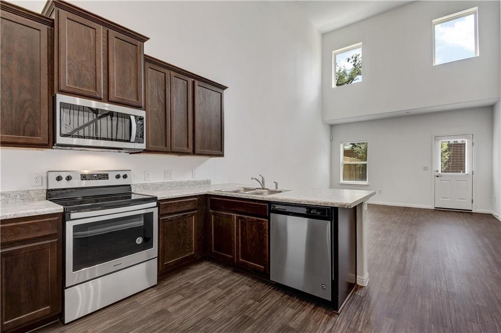 12912 Leatherback Ln Property Photo 13