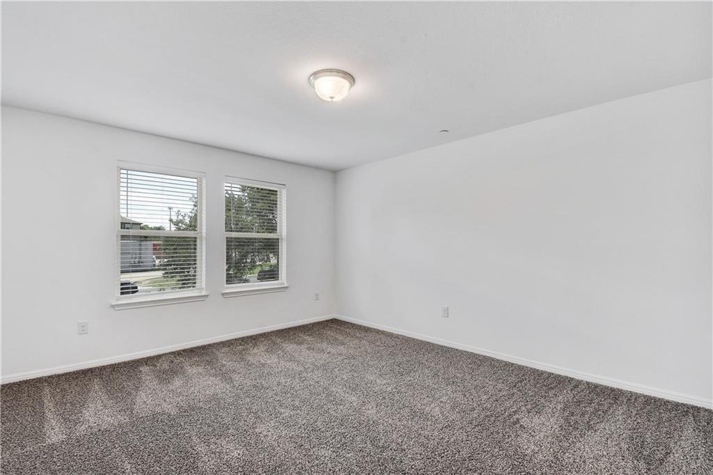 12912 Leatherback Ln Property Photo 18