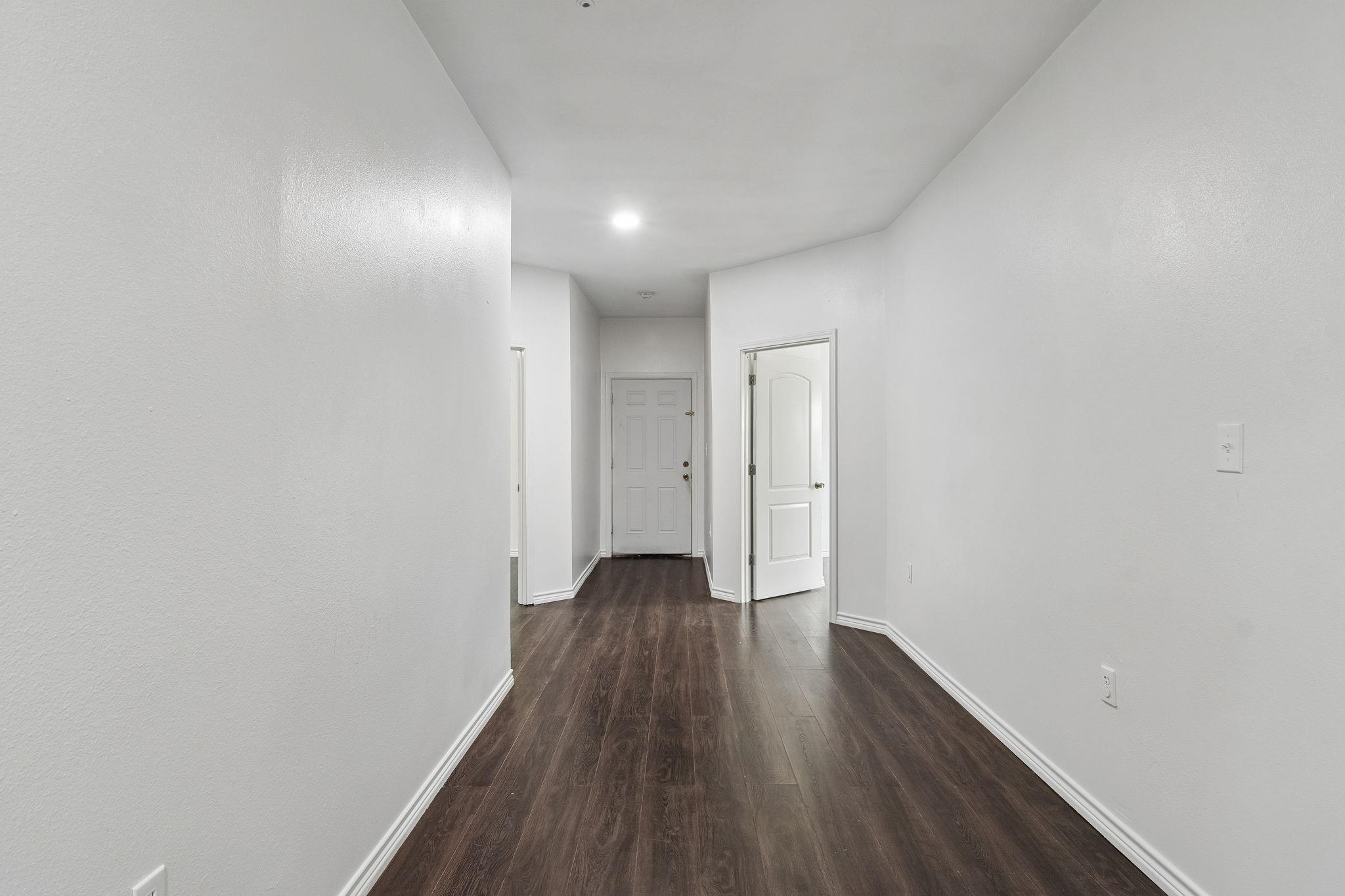 810 Lamar St Property Photo 14