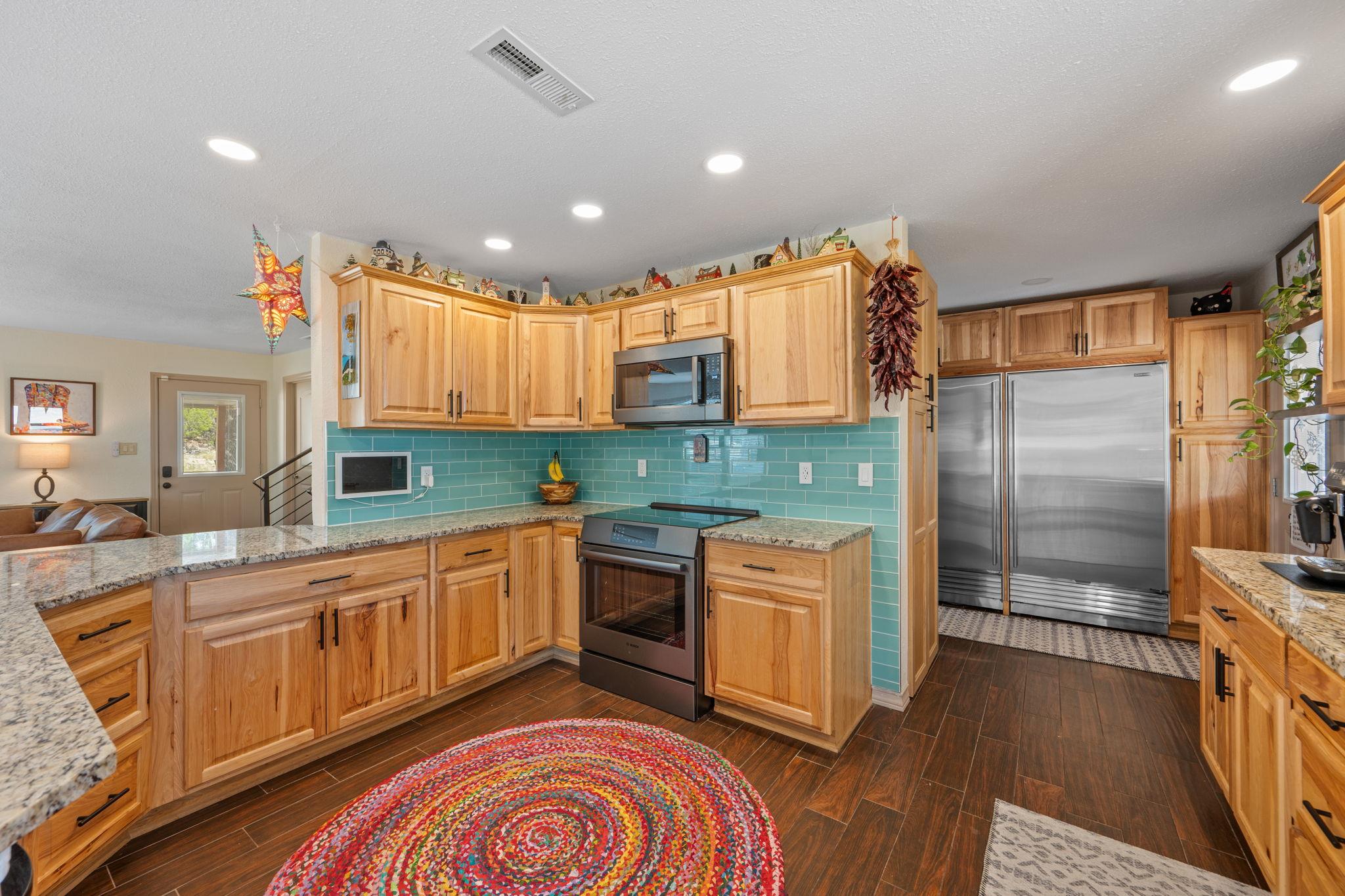 21201 Palomino Cv Property Photo 9