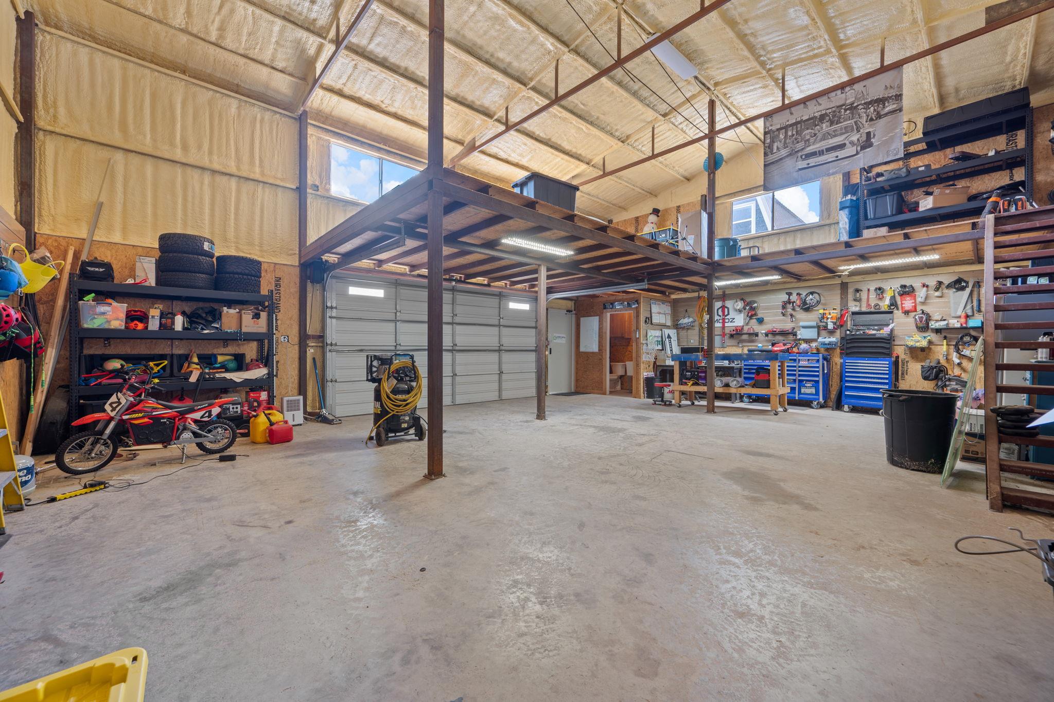 21201 Palomino Cv Property Photo 33