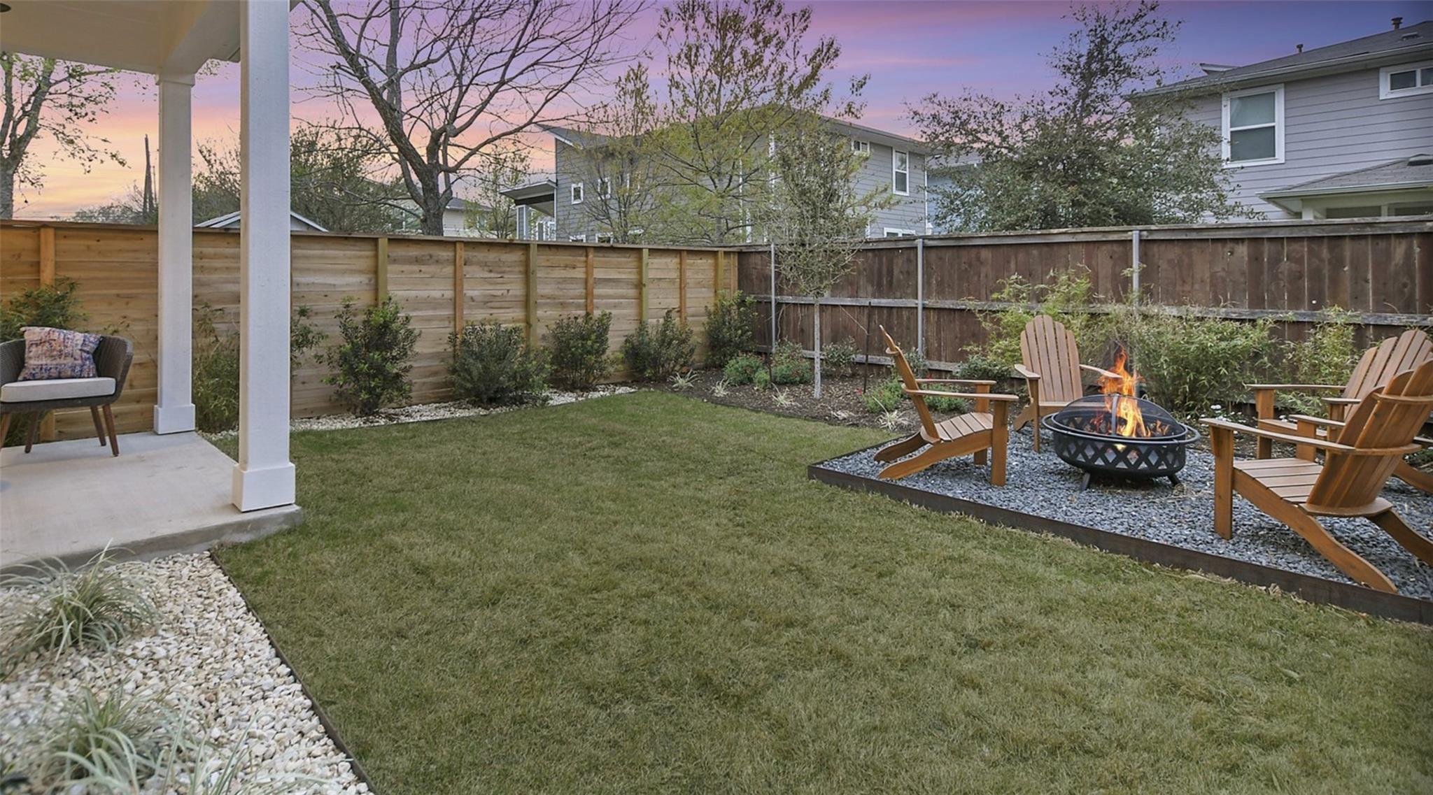 710 Bernese Pass Property Photo 24