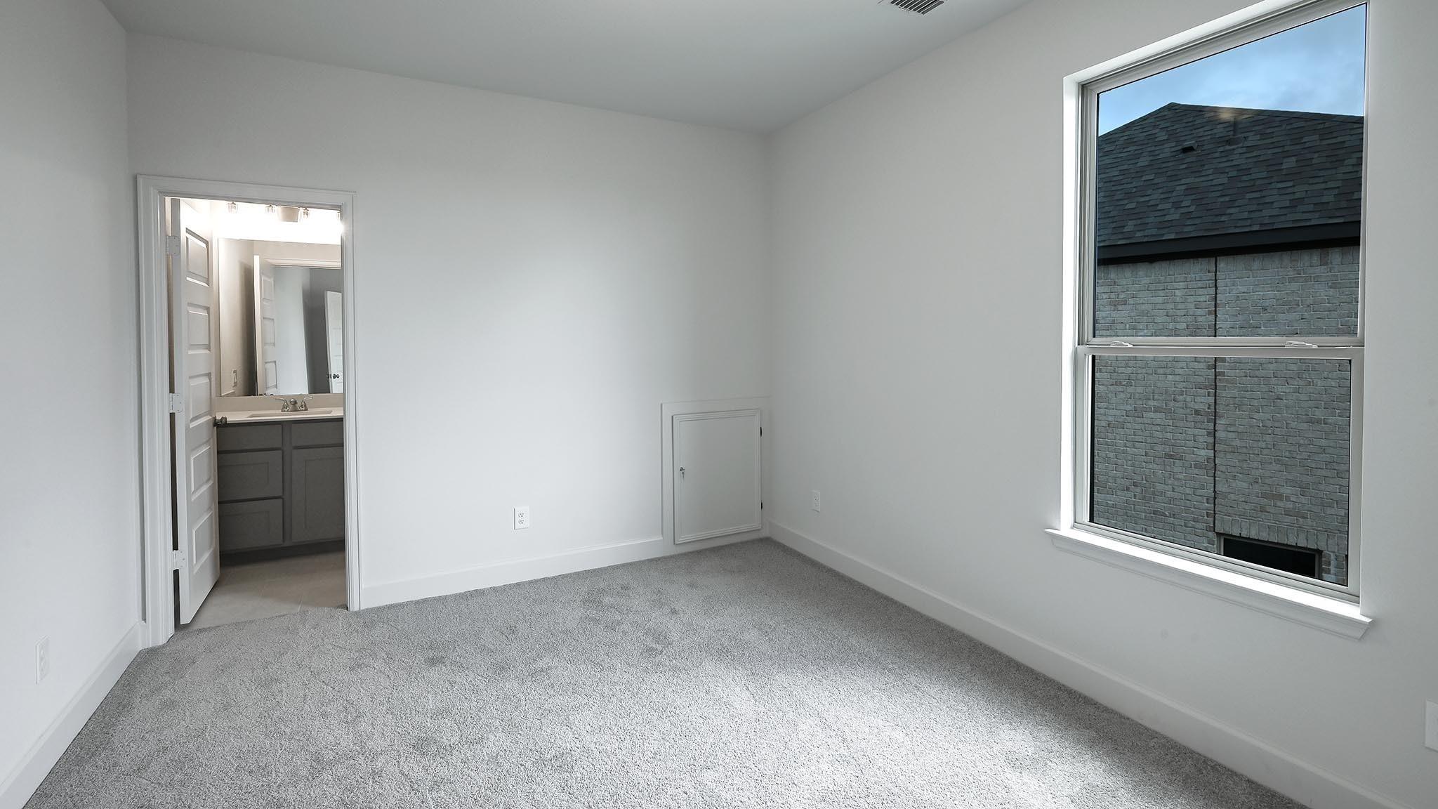 546 Cold River Run Property Photo 12