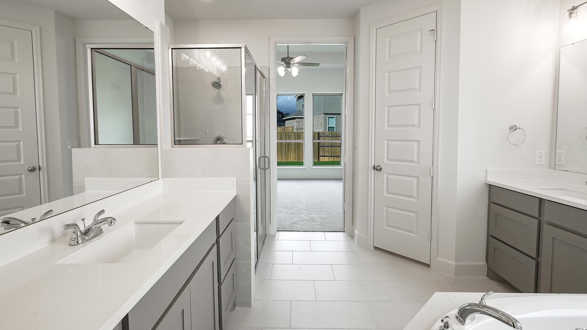 546 Cold River Run Property Photo 15