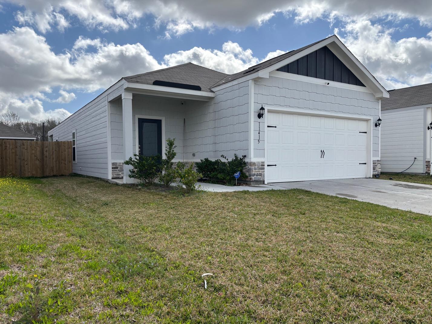11415 Prairie Walk Dr Property Photo 1