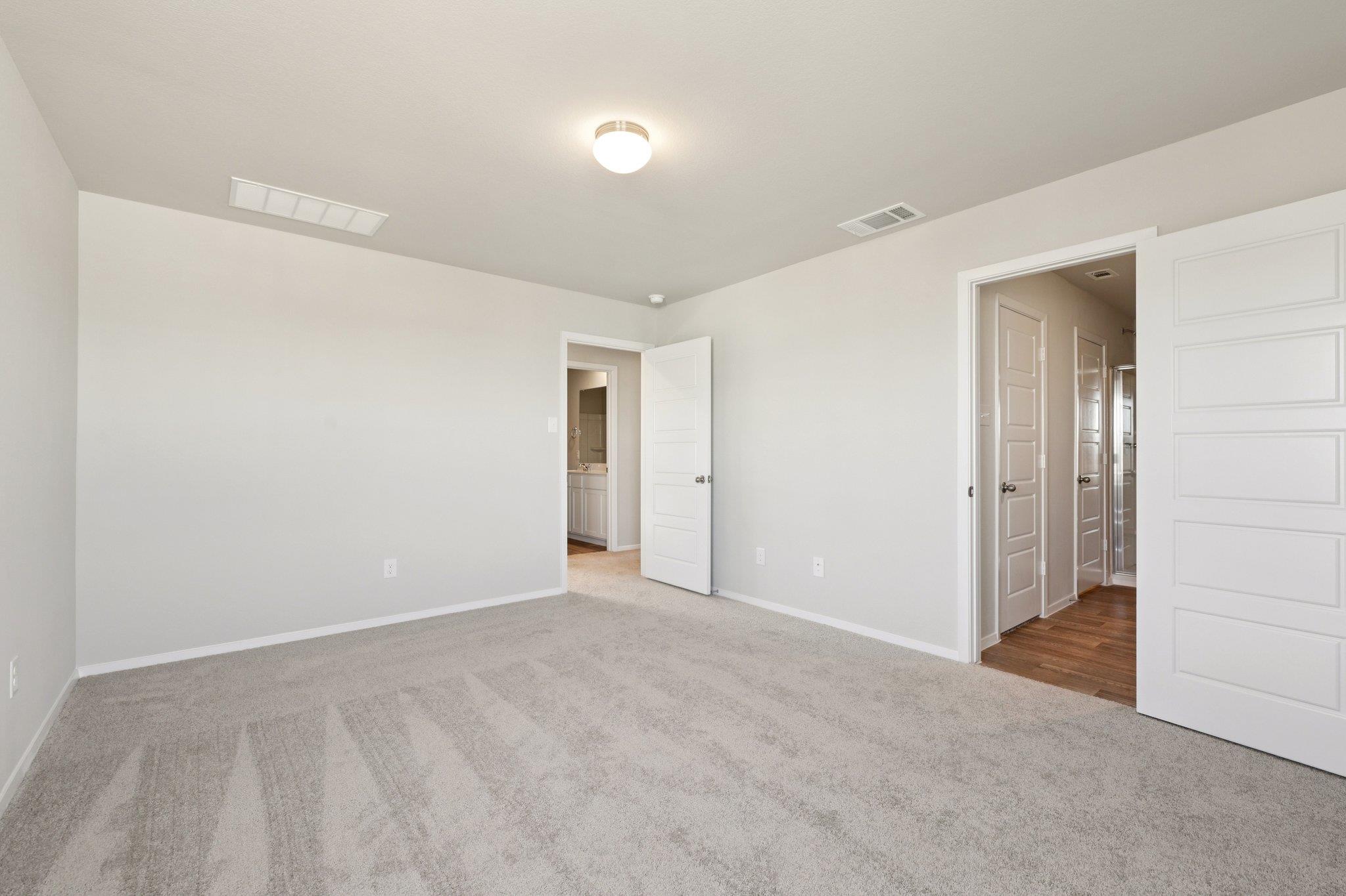 312 Jade St Property Photo 18