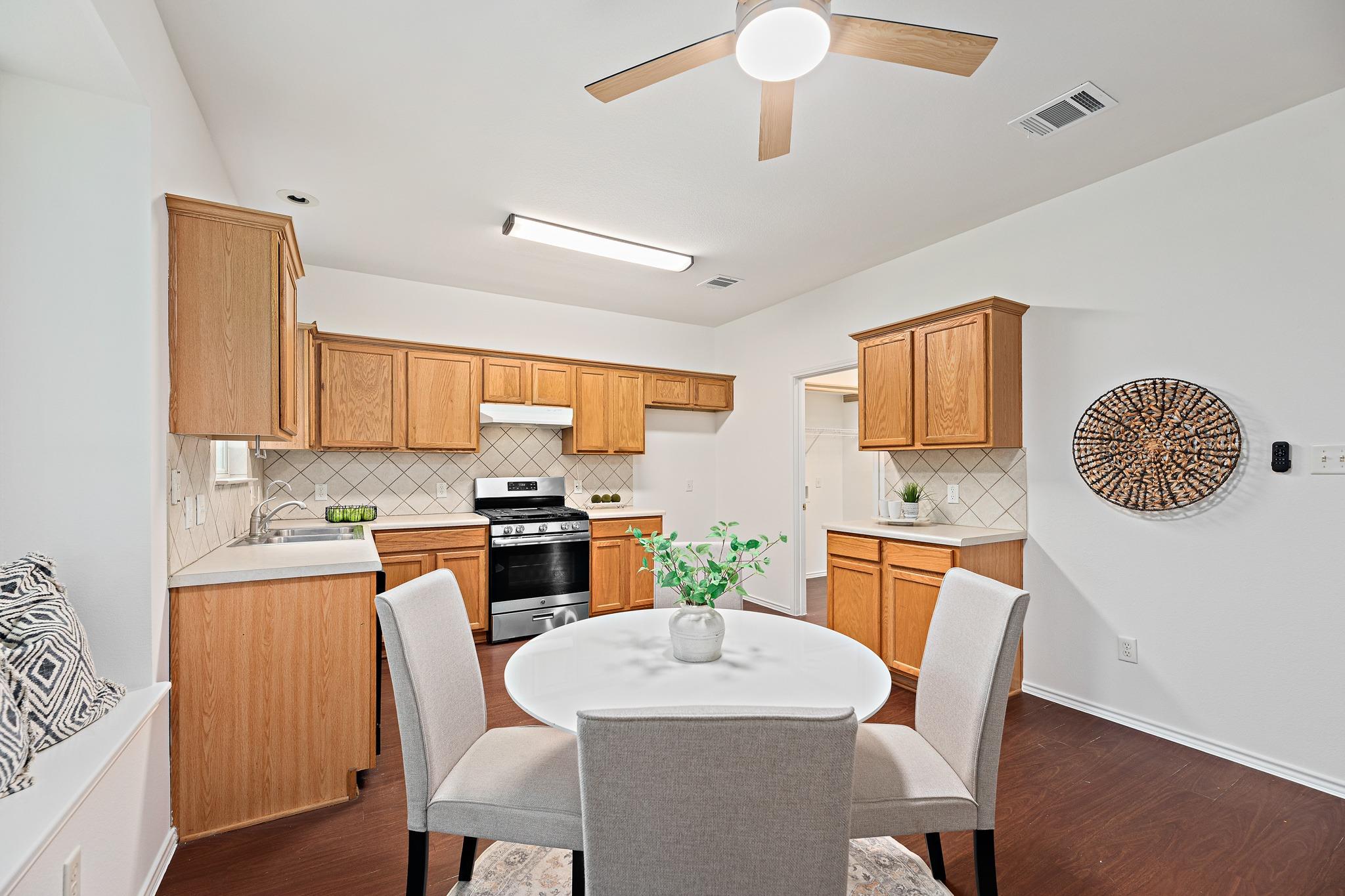3477 Flowstone Ln Property Photo 9