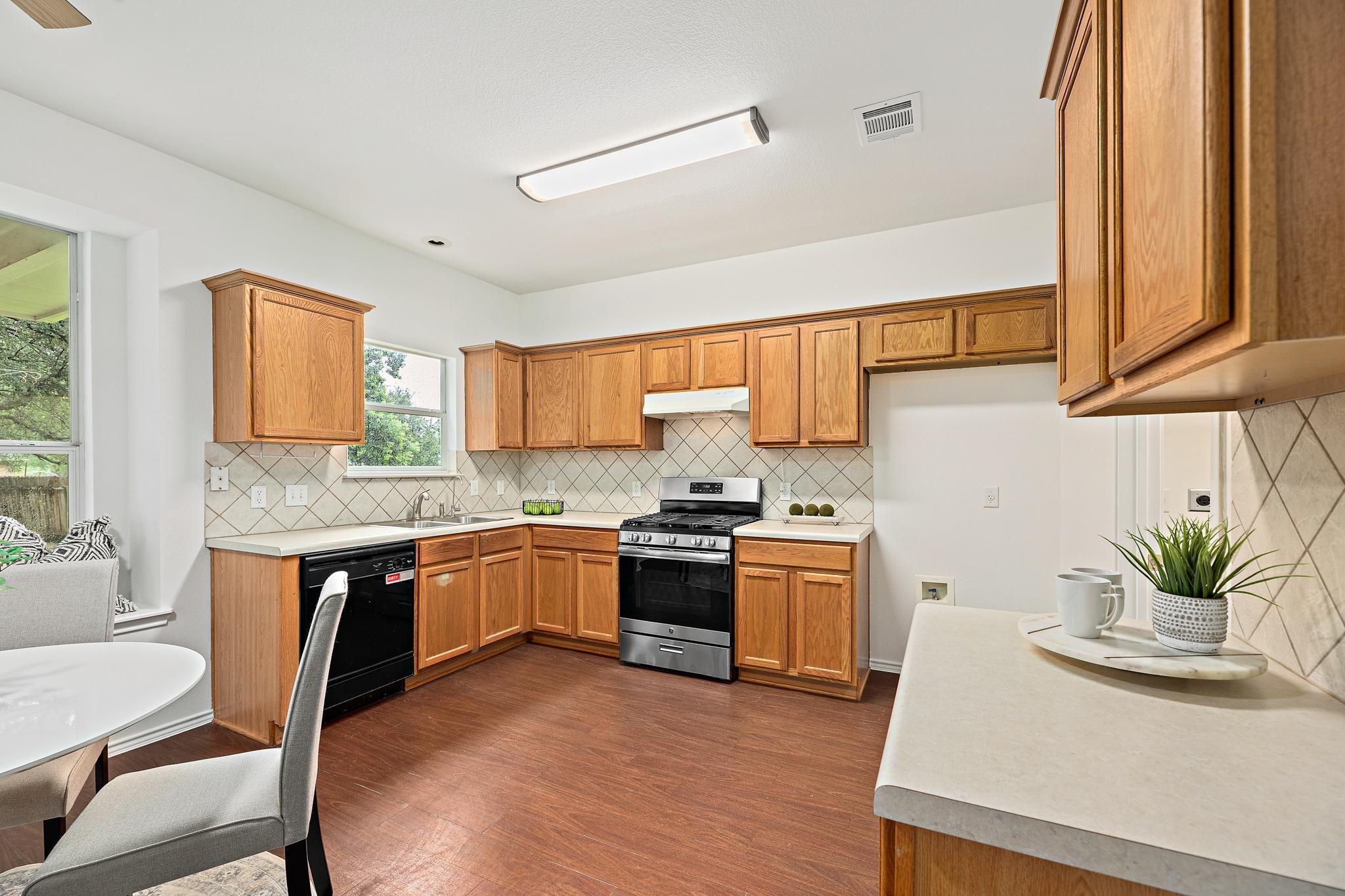 3477 Flowstone Ln Property Photo 10