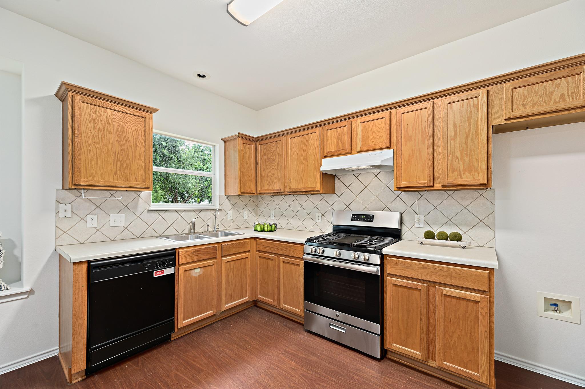 3477 Flowstone Ln Property Photo 11