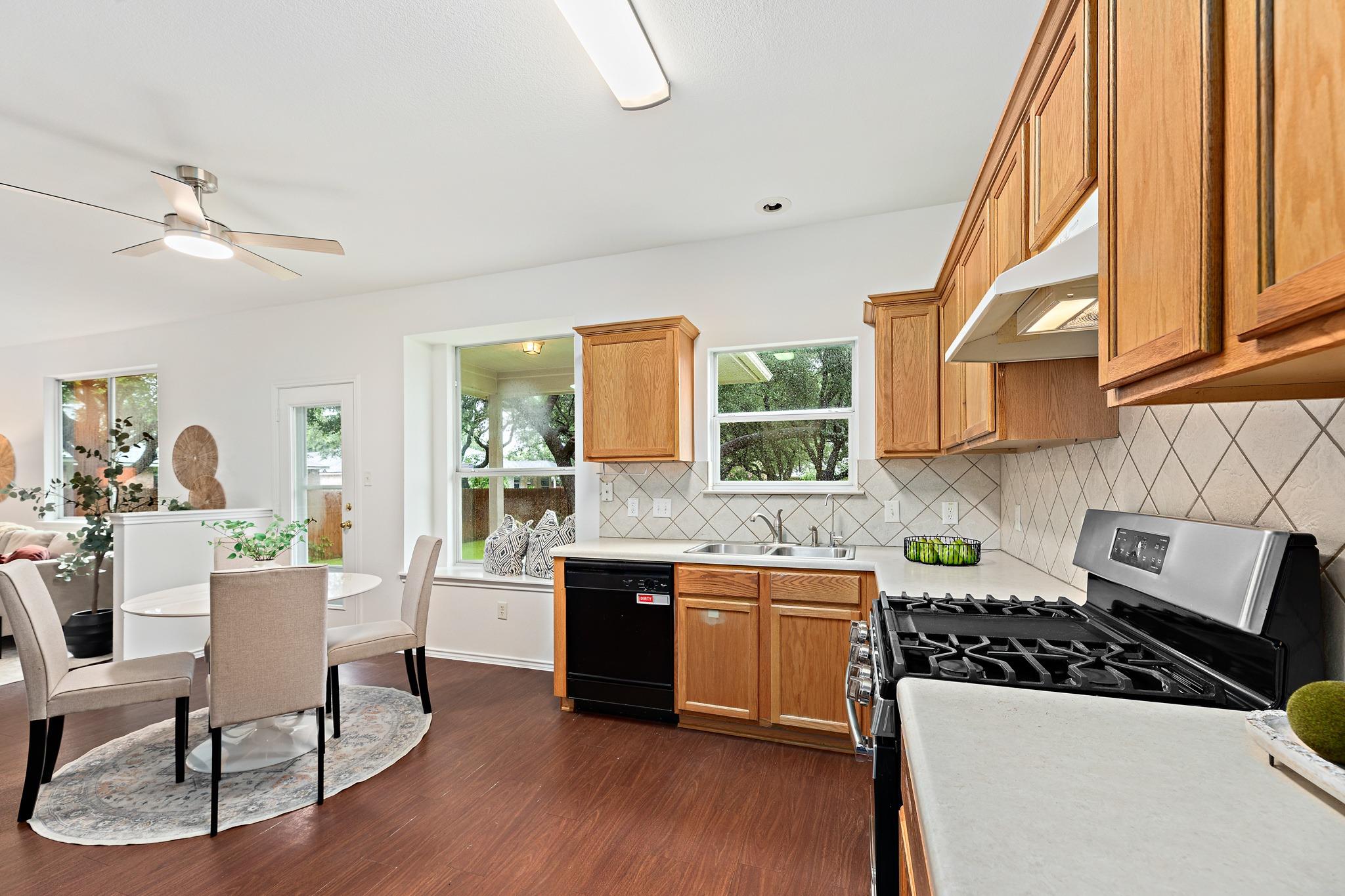 3477 Flowstone Ln Property Photo 12