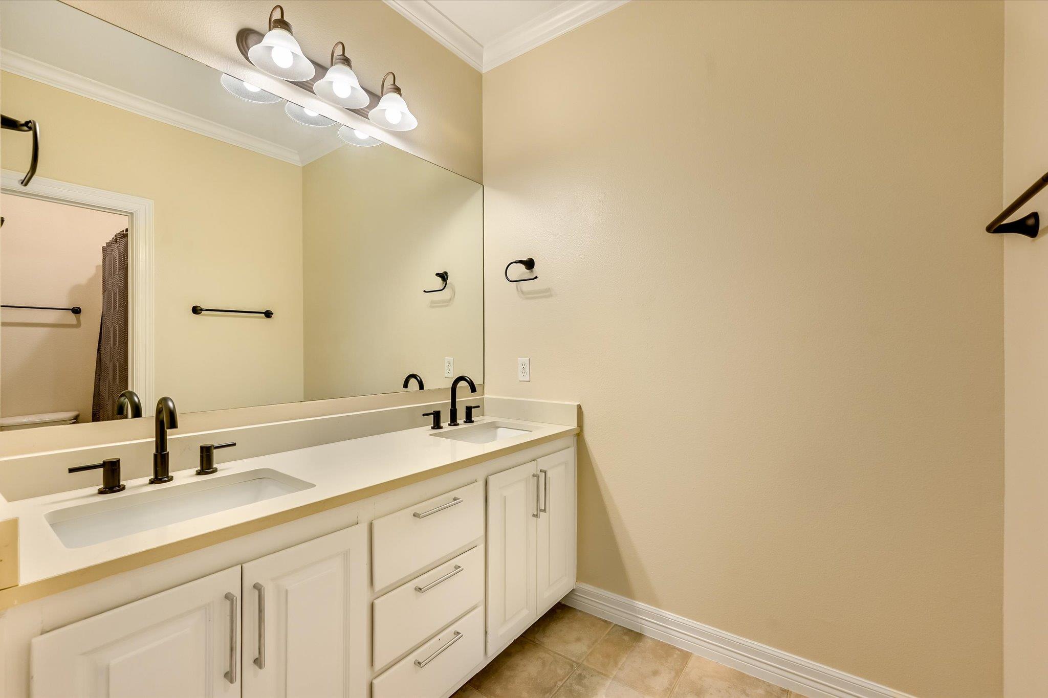9204 Eddy Cv Property Photo 20