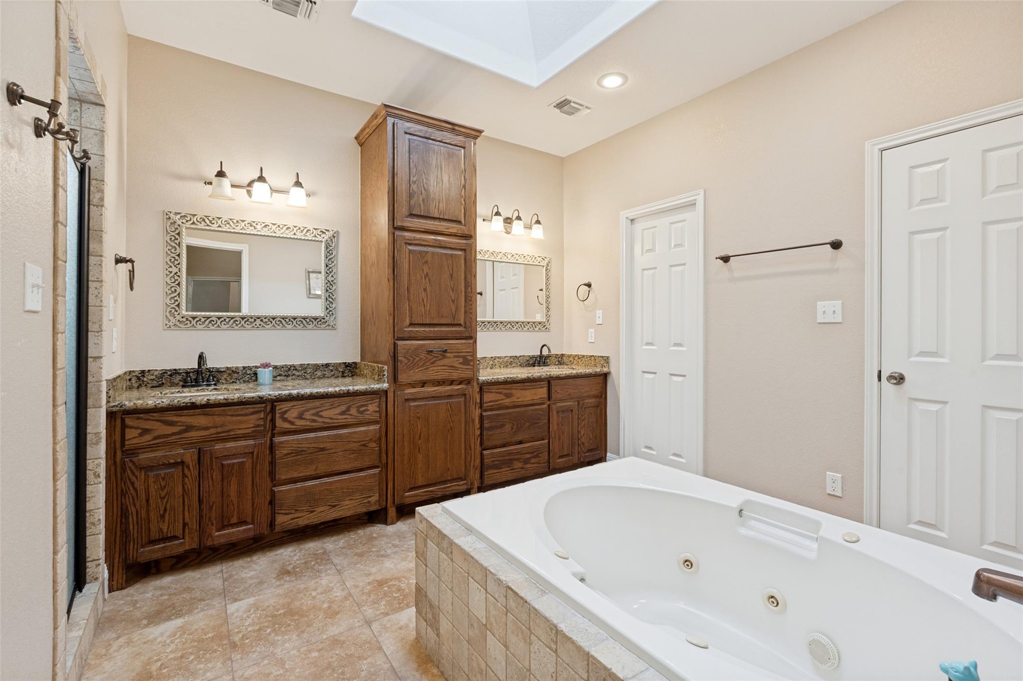 19205 Saint Raguel Rd Property Photo 14