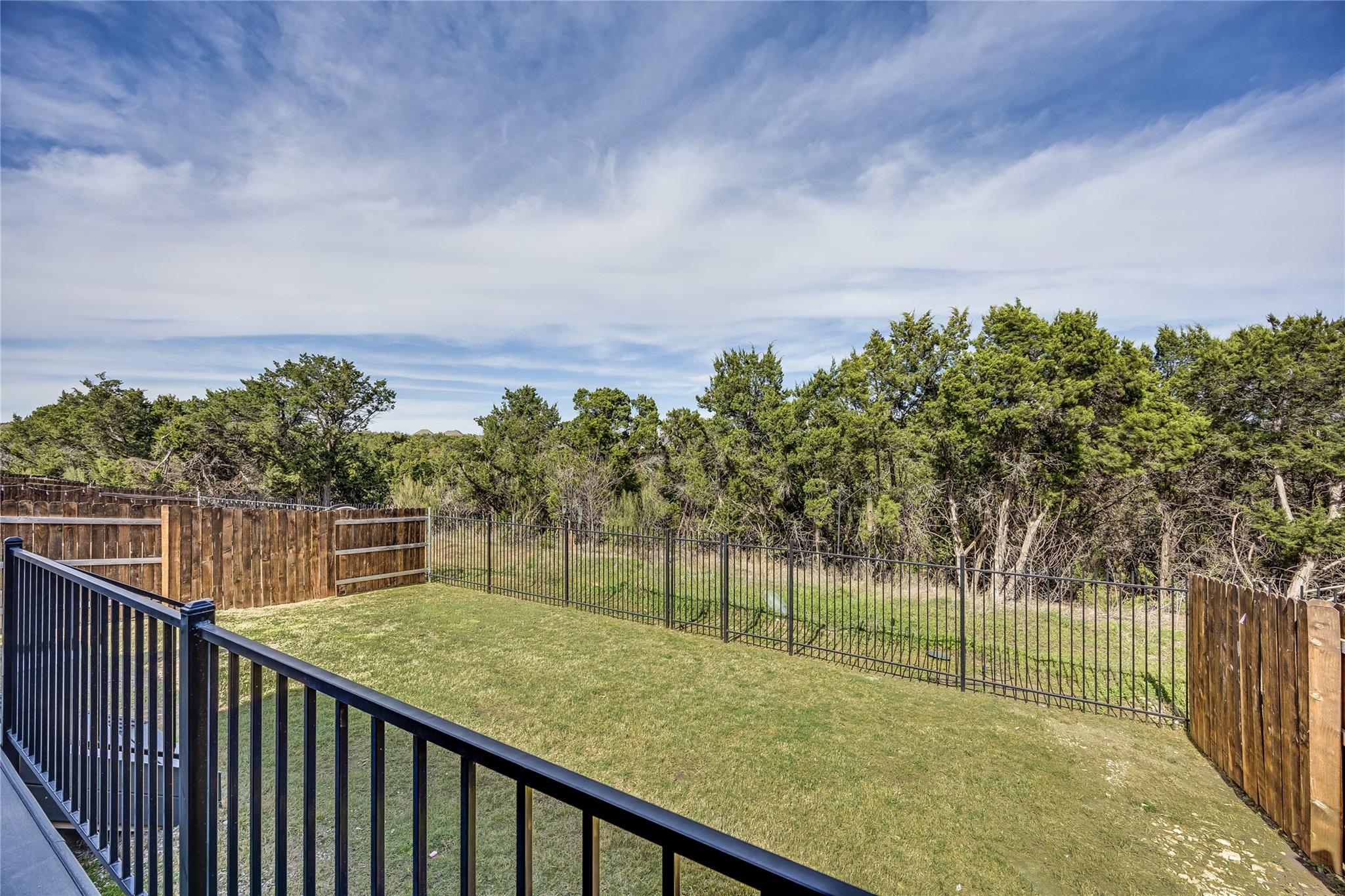 329 Peace Pipe Way Property Photo