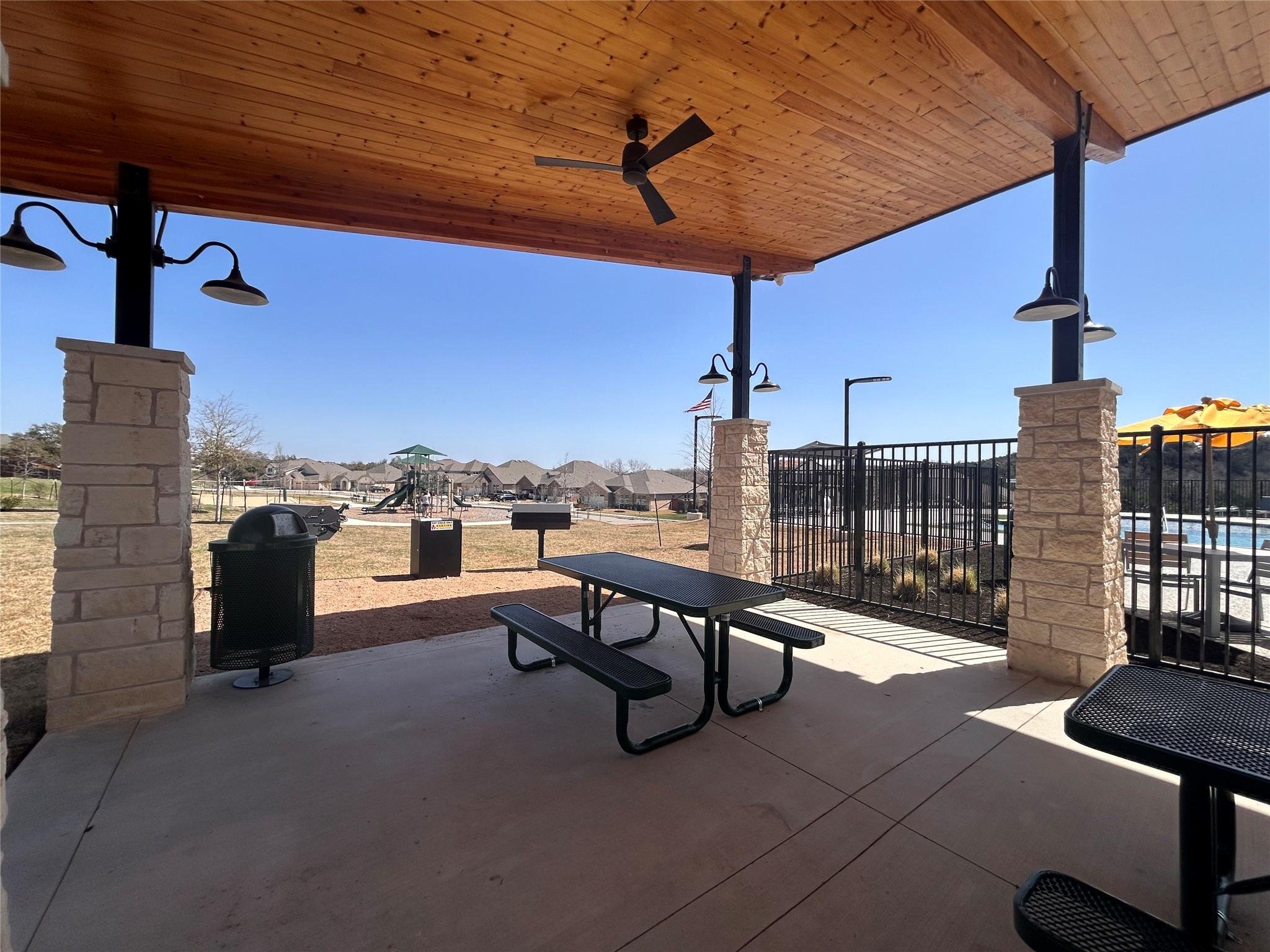 329 Peace Pipe Way Property Photo 38