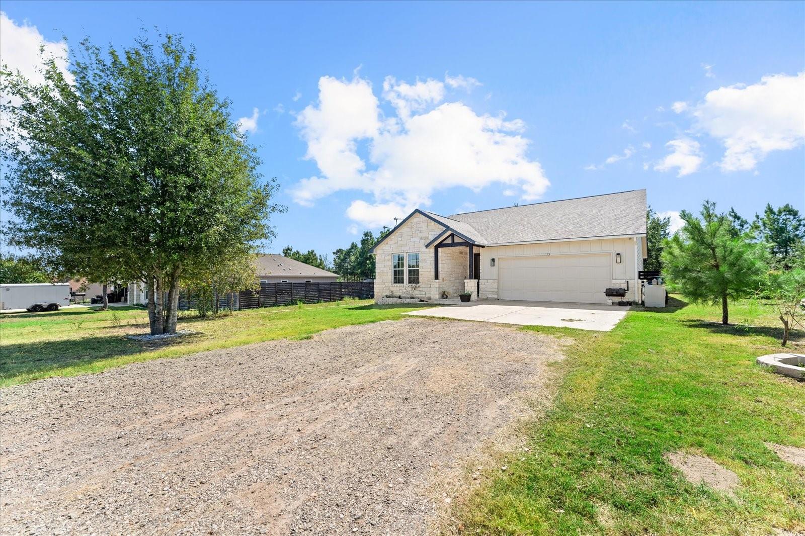 113 Tonkawa Ln Property Photo 8