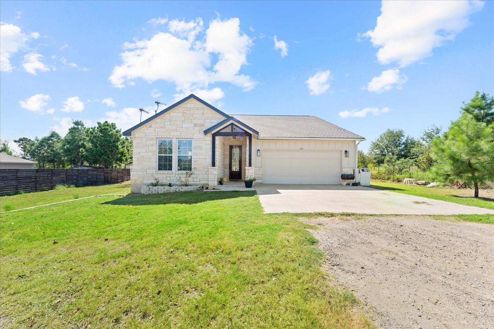 113 Tonkawa Ln Property Photo 9
