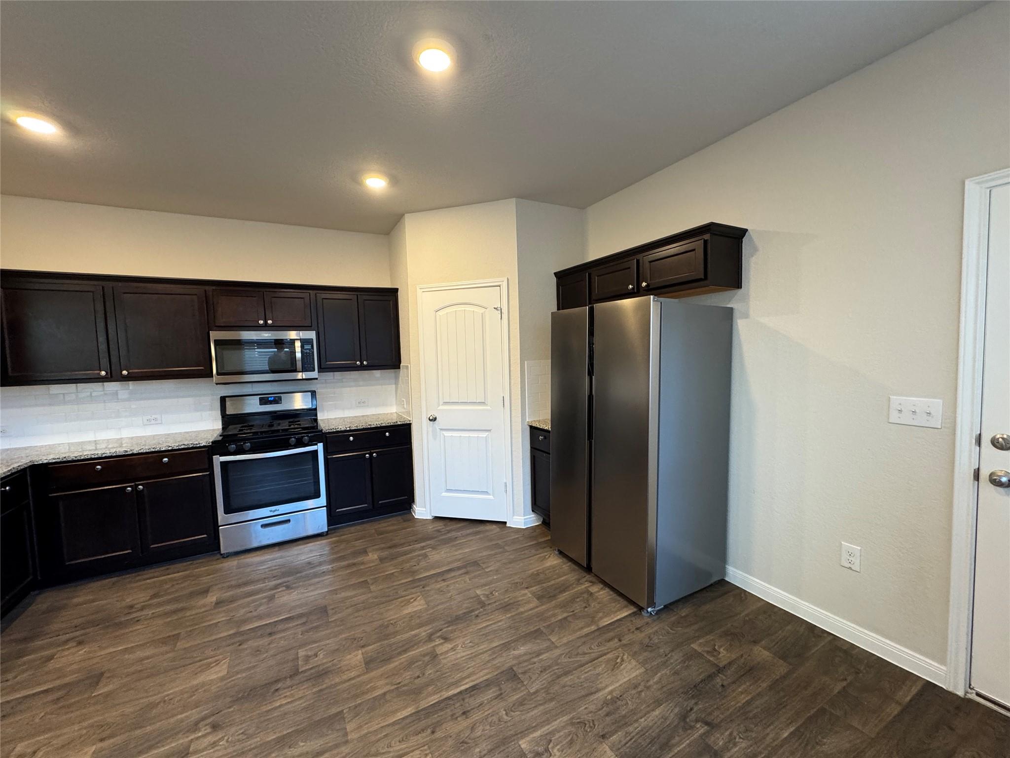 14013 Levy Ln Property Photo 5