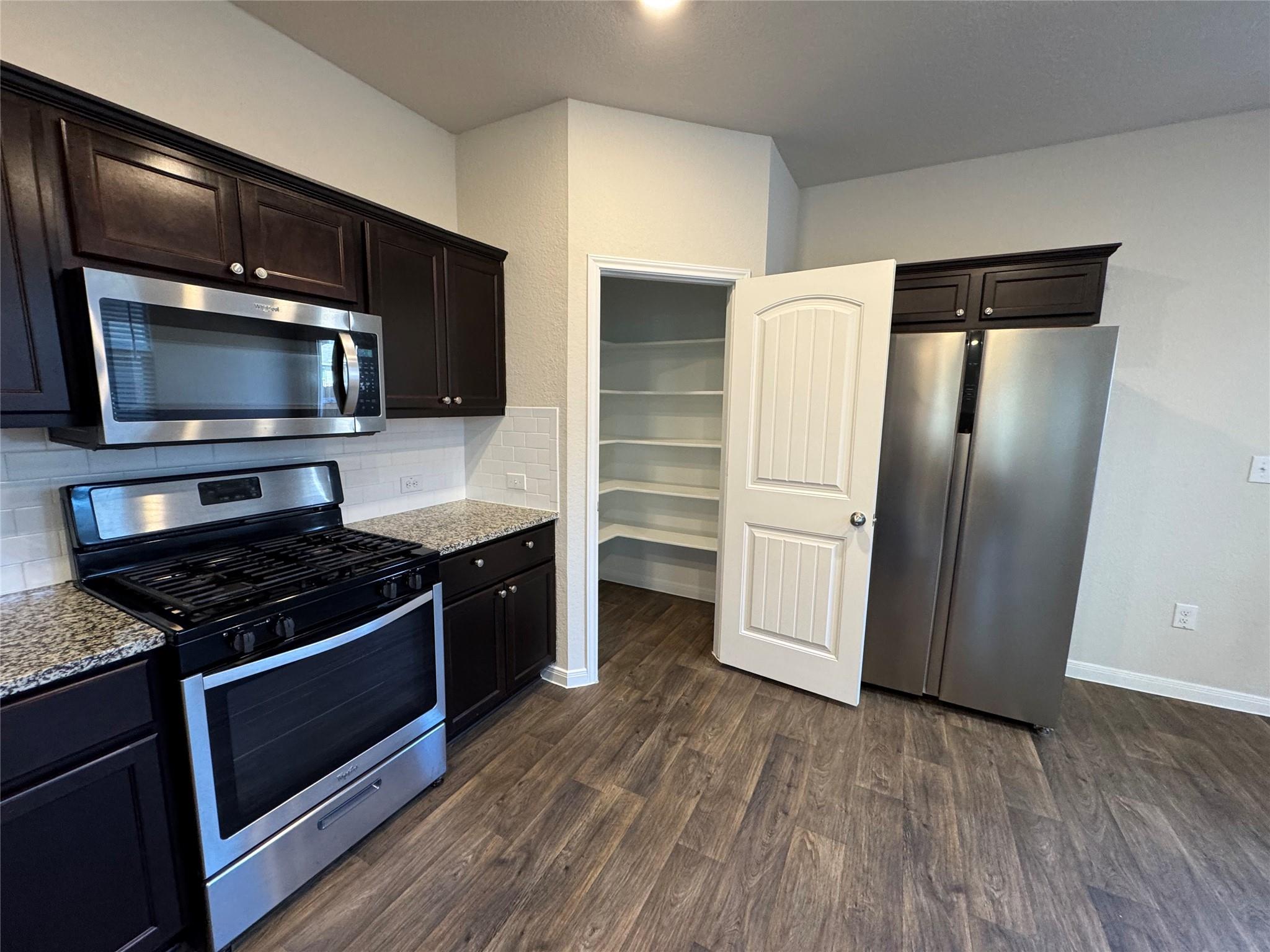 14013 Levy Ln Property Photo 8