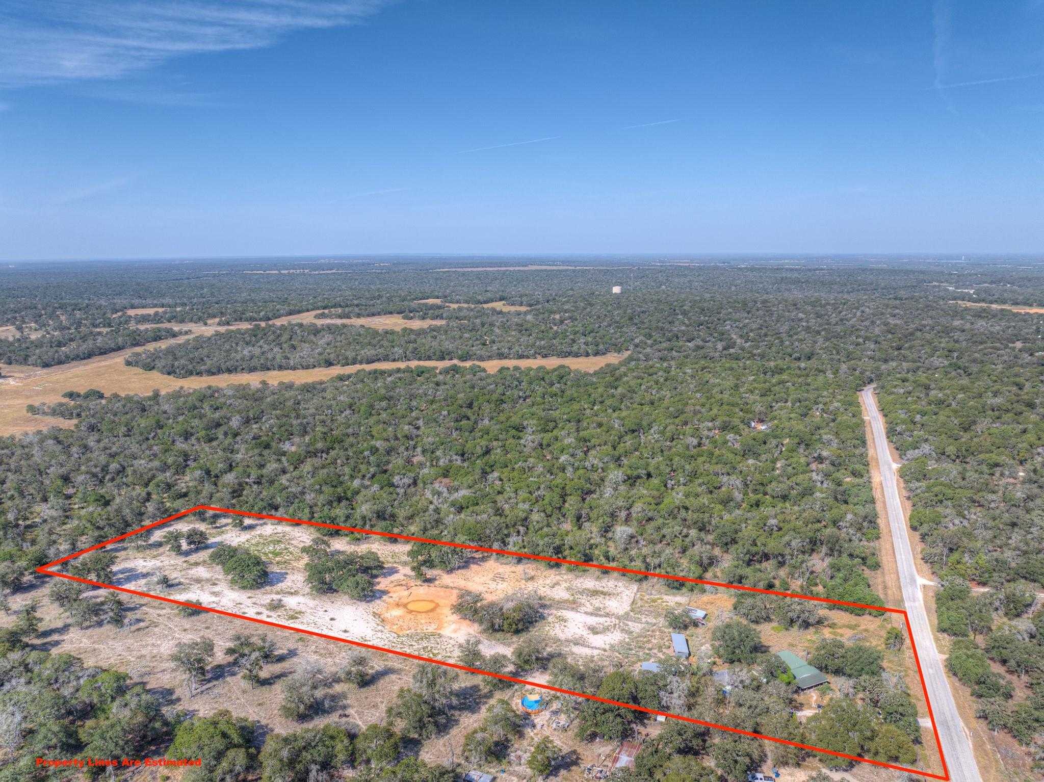 3912 Hickory Forrest Dr Property Photo 10