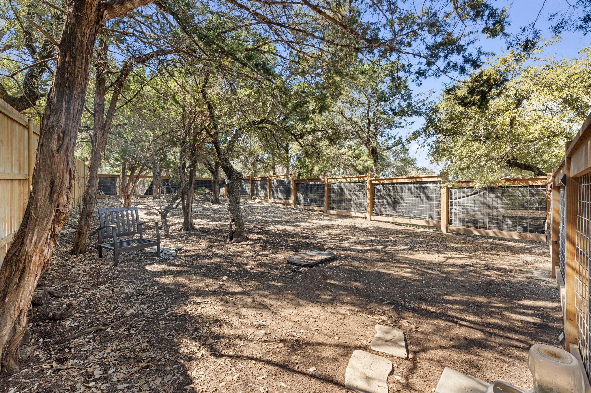 1043 Windmill Rd Property Photo 33