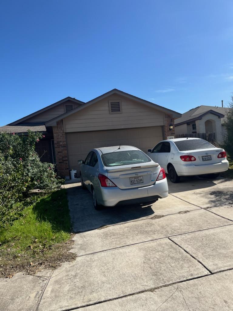 2416 Blue Sky Ln Property Photo 2