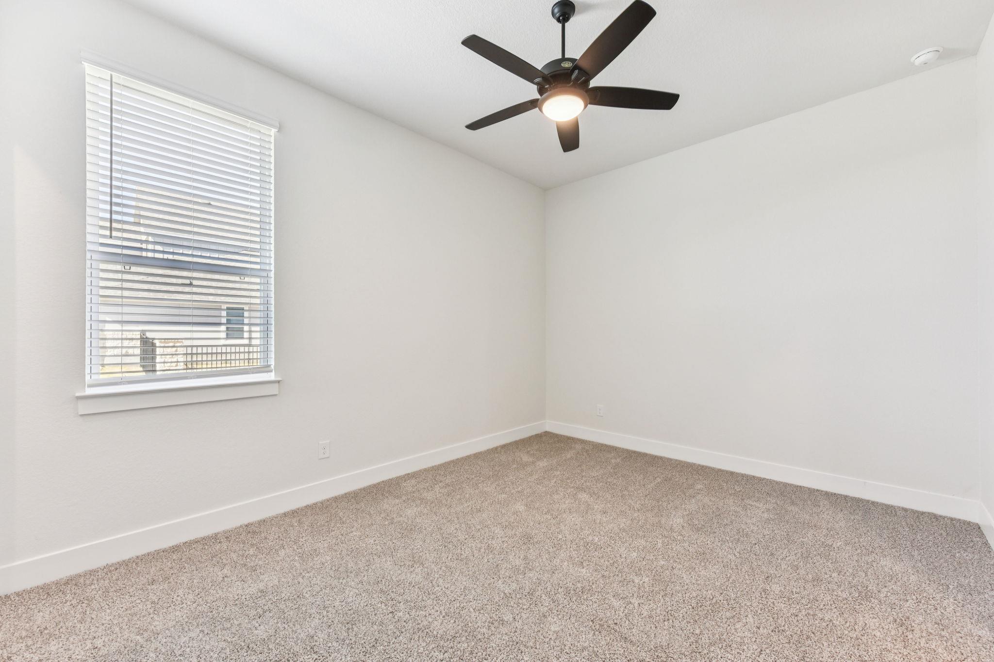 1001 Doelling Dr Property Photo 16