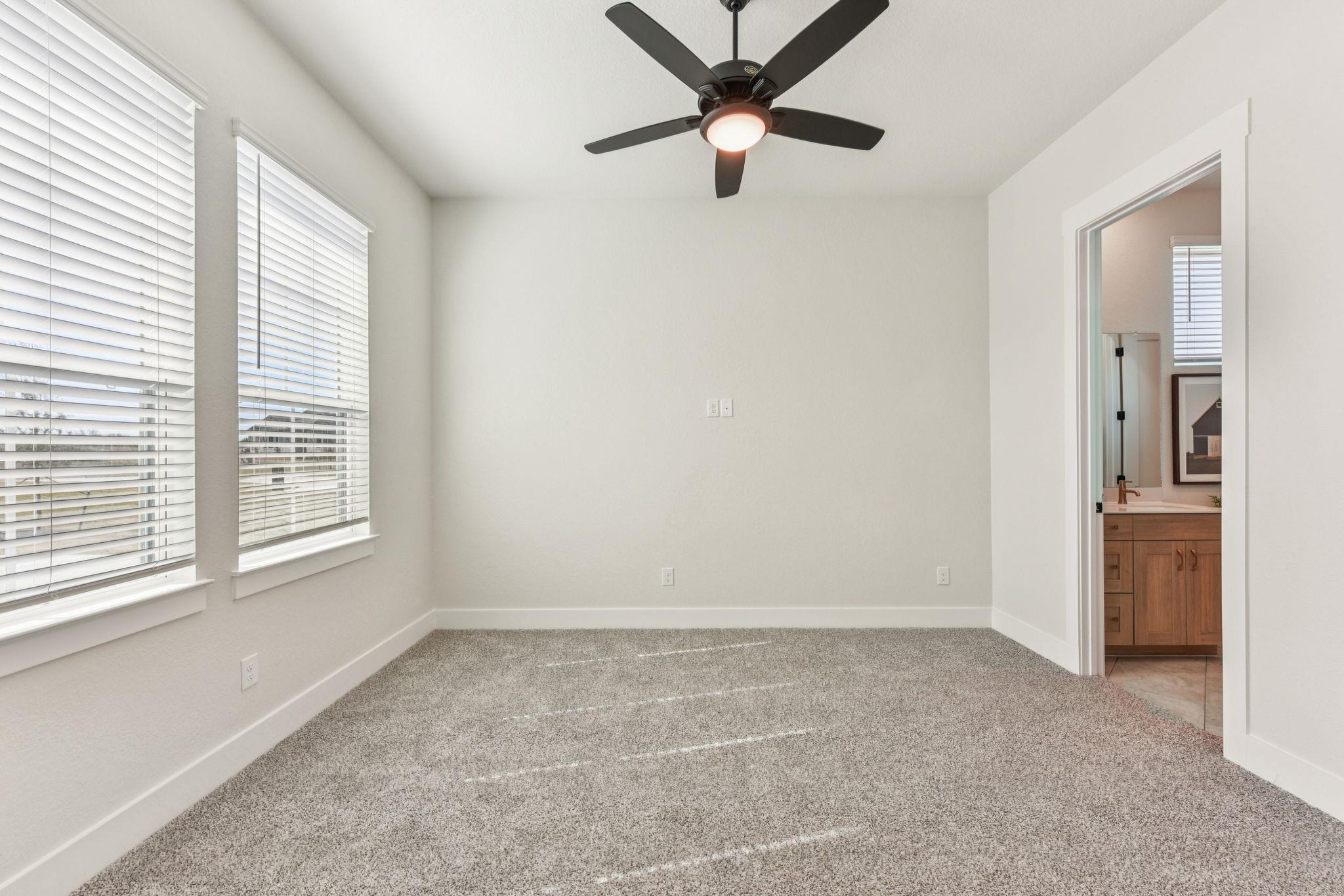 1001 Doelling Dr Property Photo 22