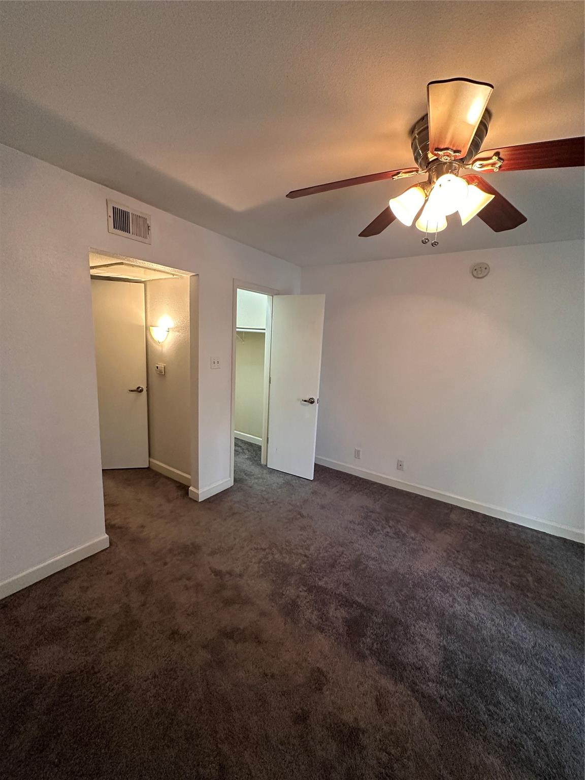 2020 S Congress Ave 2109 Property Photo 9