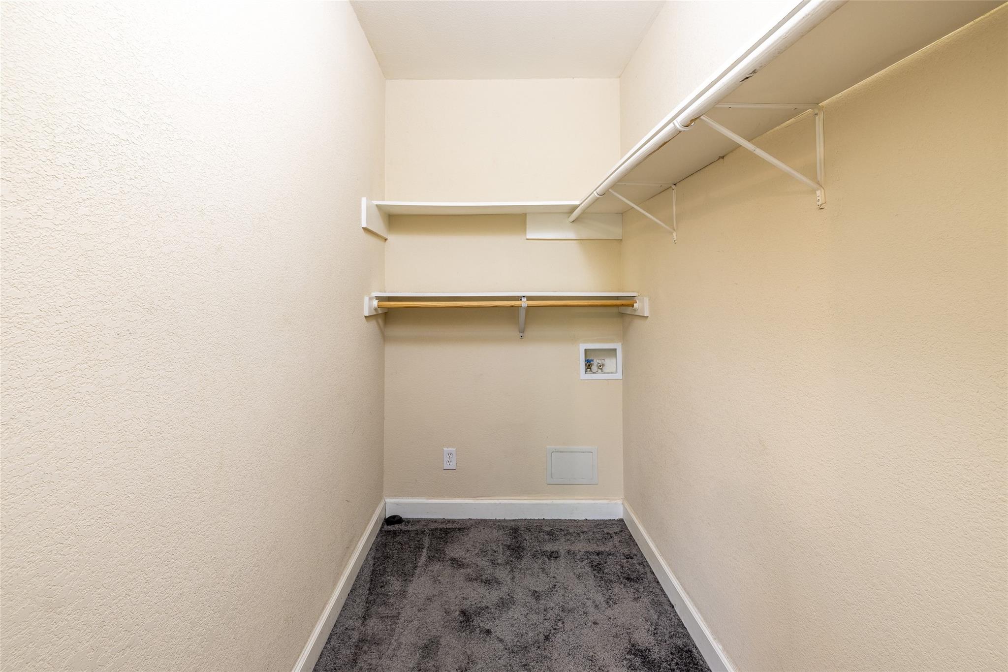 2020 S Congress Ave 2109 Property Photo 11