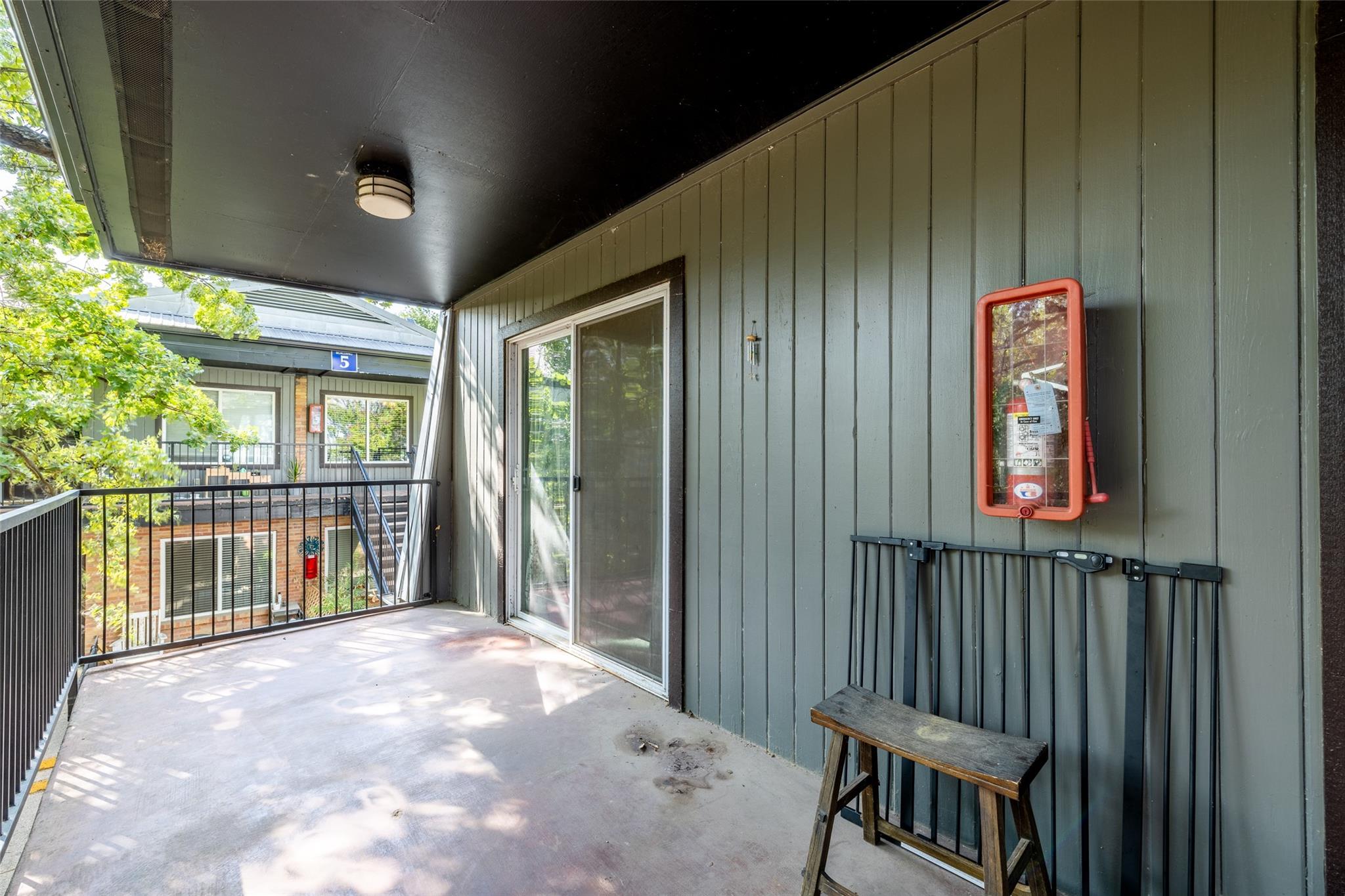 2020 S Congress Ave 2109 Property Photo 13