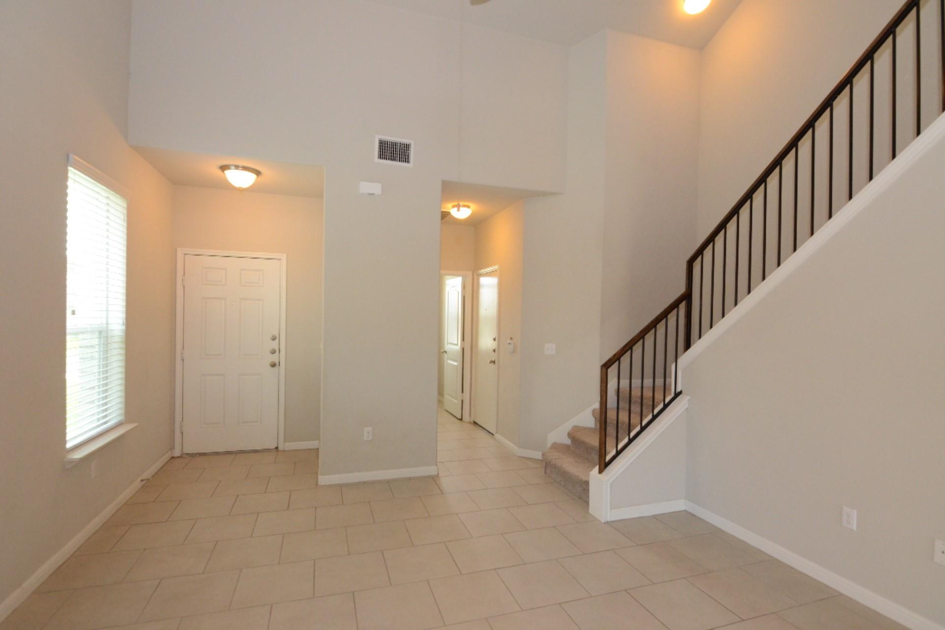 360 Purple Martin Ave Property Photo 7