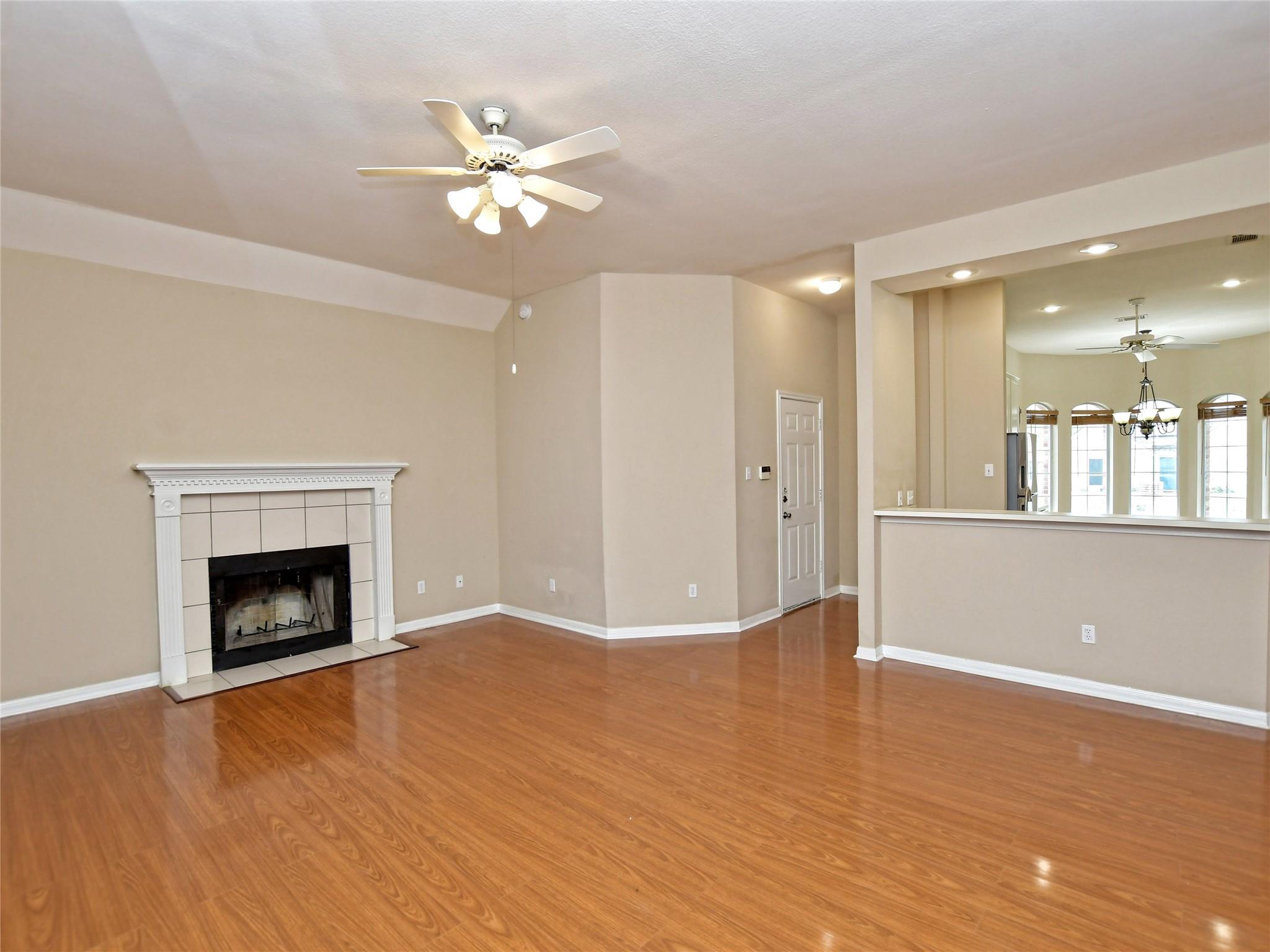 13220 Villa Park Dr Property Photo 13