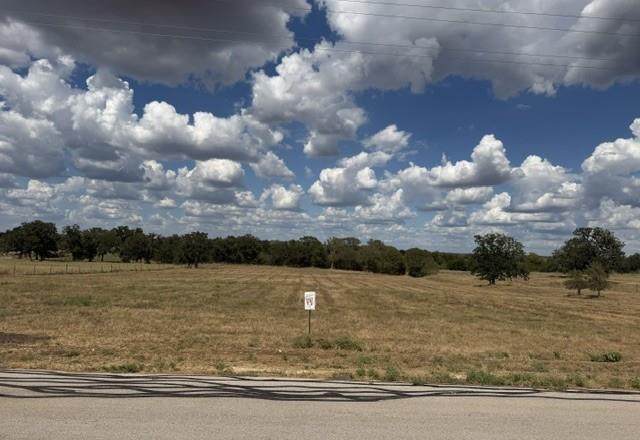 114 Sunny Day Dr Property Photo 2