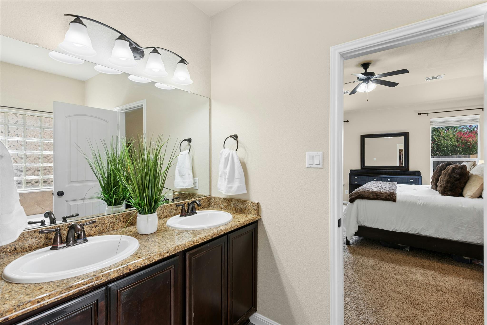 206 Paul Azinger Ct Property Photo 18