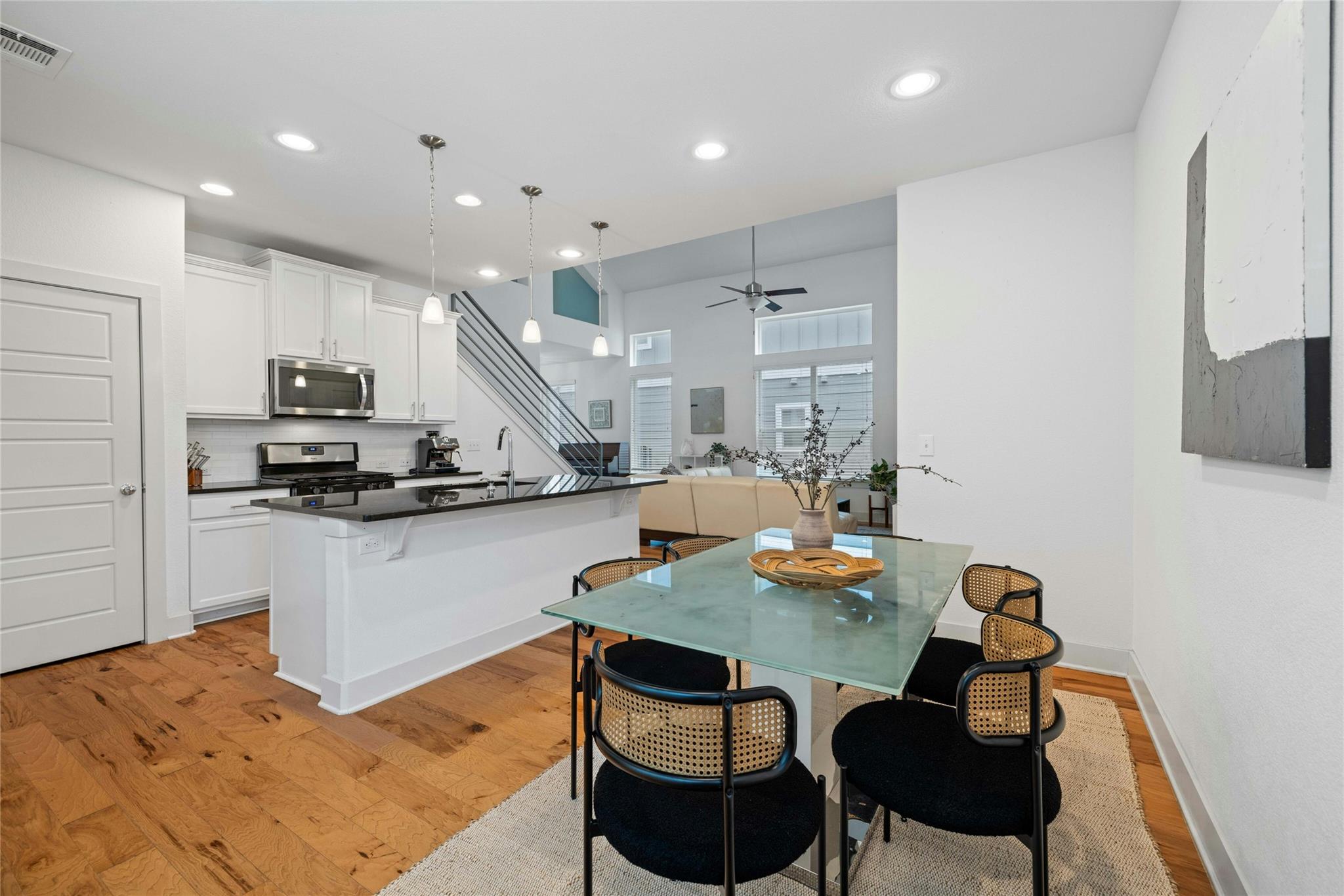 2313 Capulet St Property Photo 14
