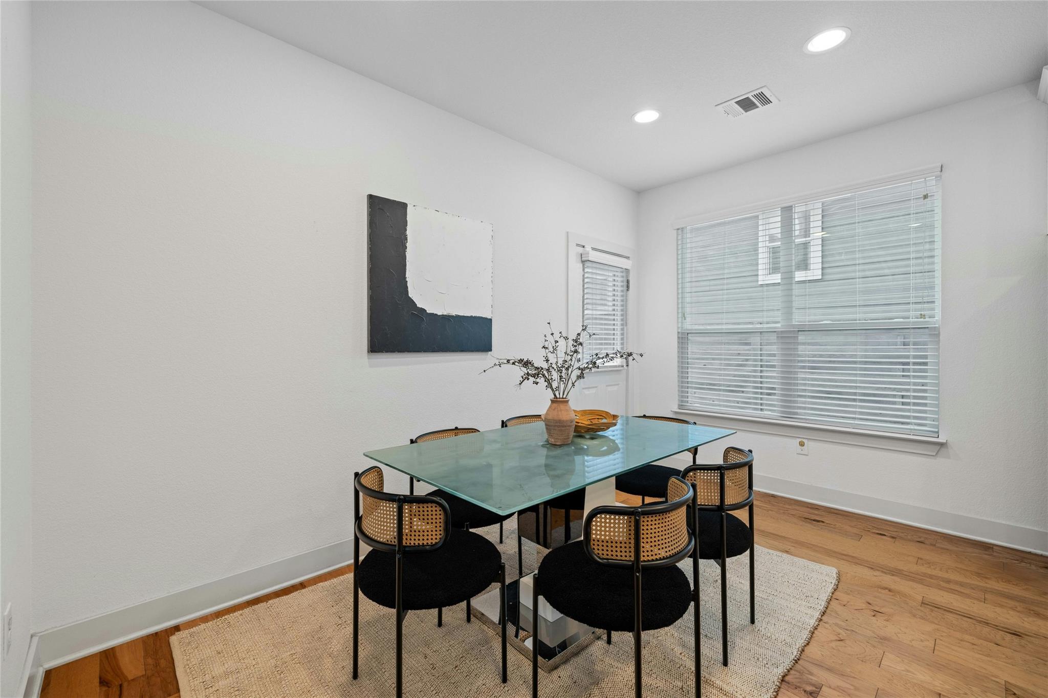 2313 Capulet St Property Photo 15