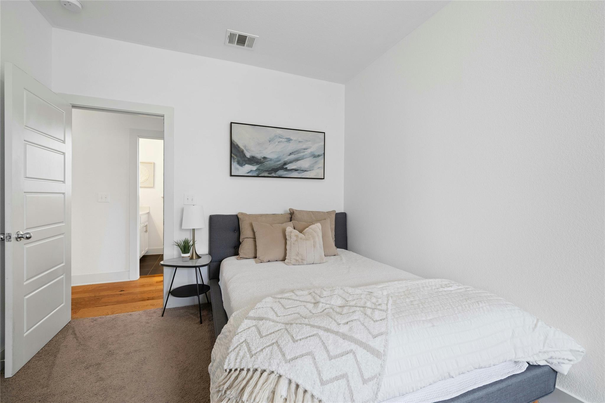2313 Capulet St Property Photo 24