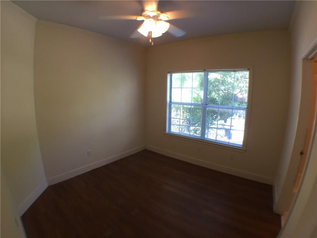 2100 San Gabriel St St #203 Property Photo 7