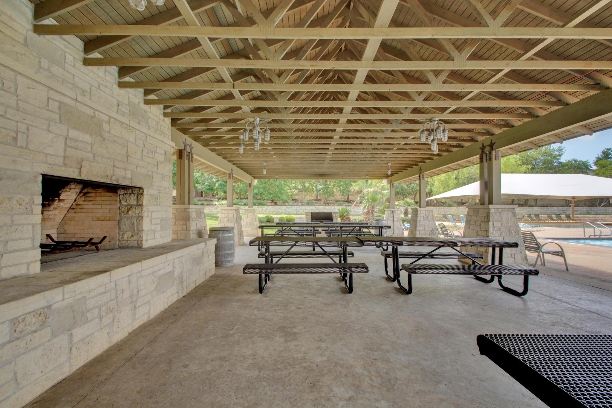 16429 Broadbay Dr Property Photo 38
