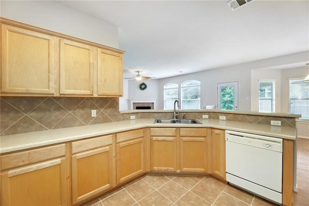 3669 Nolan Ryan None Property Photo 7