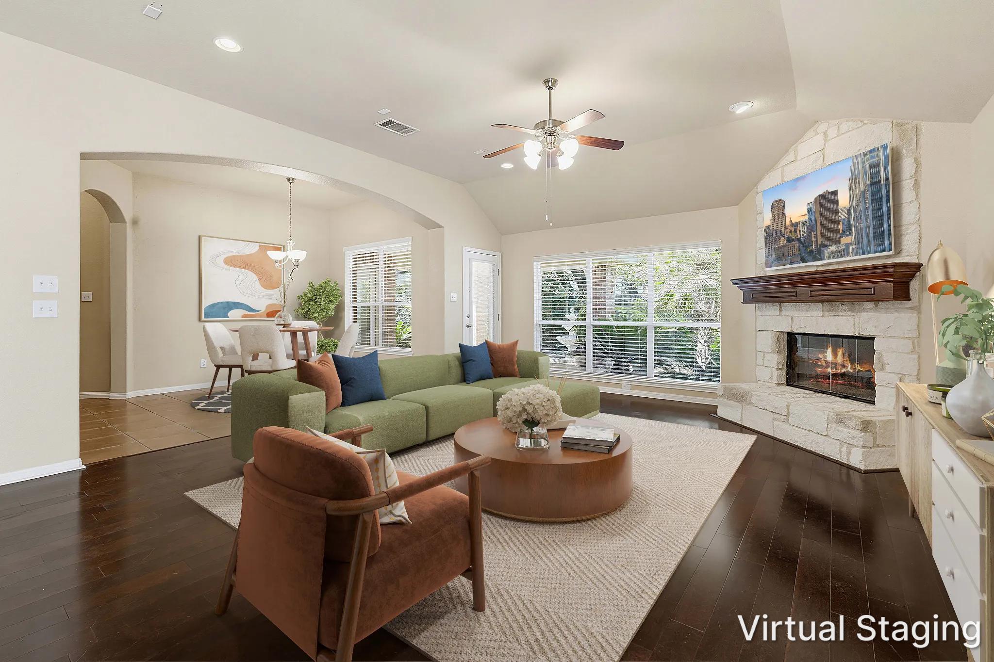 16305 Almaden Dr Property Photo 8