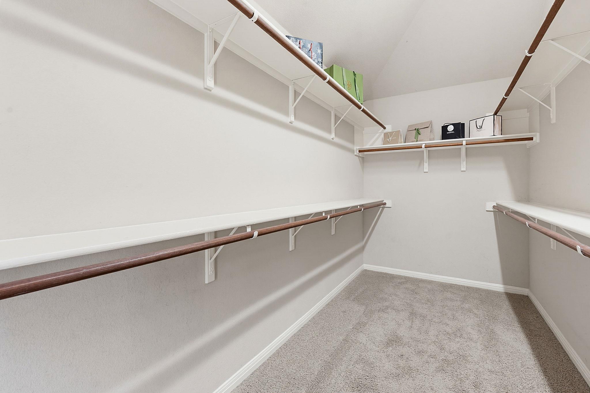 16305 Almaden Dr Property Photo 18
