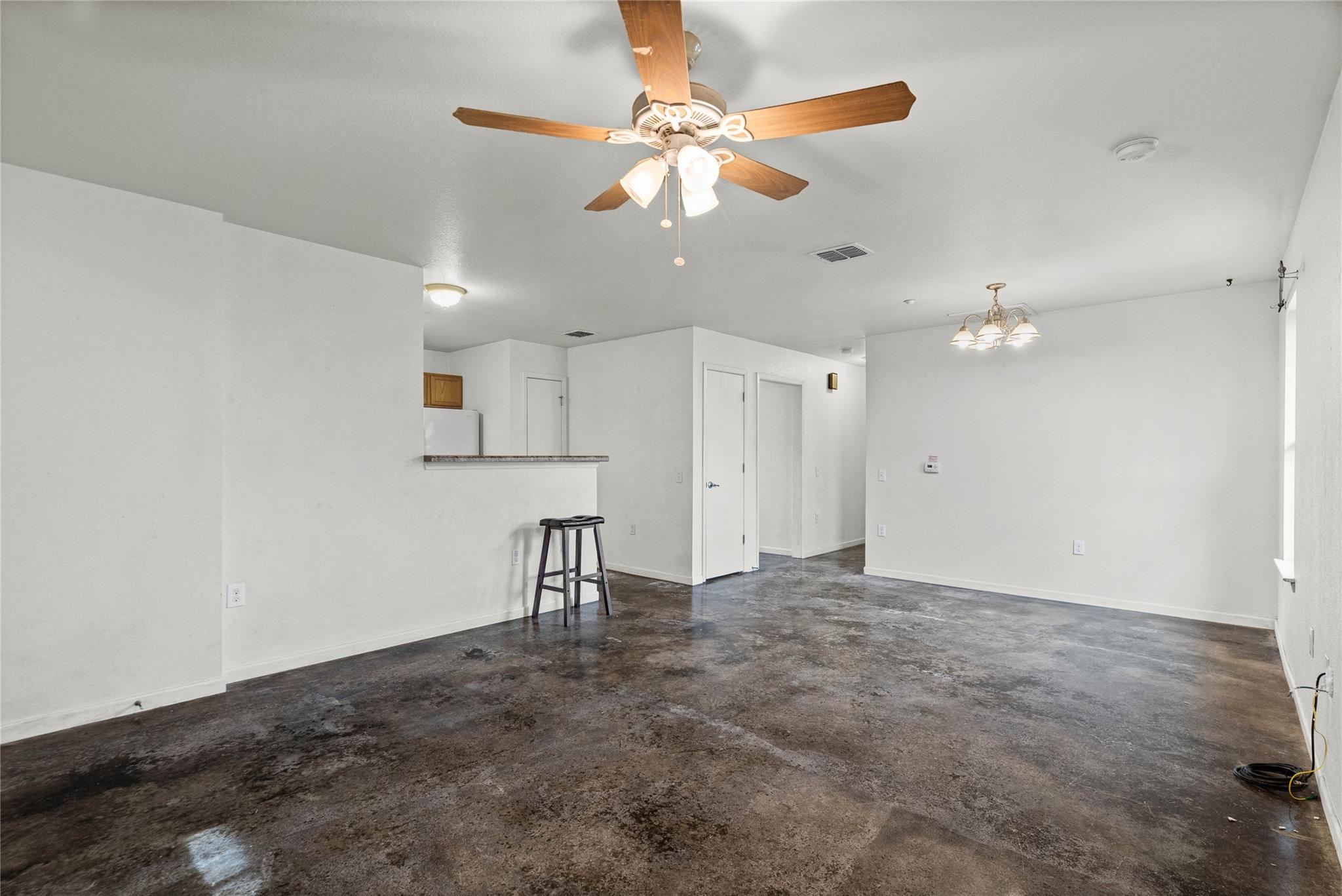 6809 Ali Cv Property Photo 7