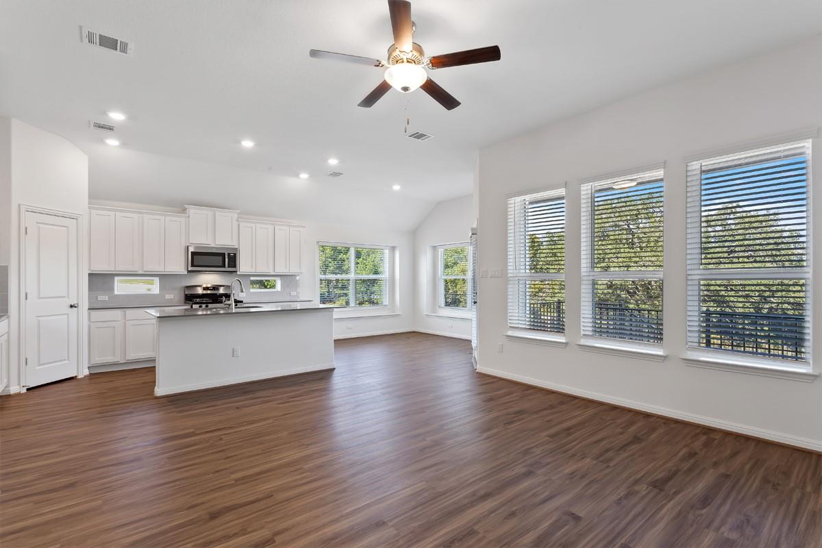 328 Prato Pl Property Photo 6