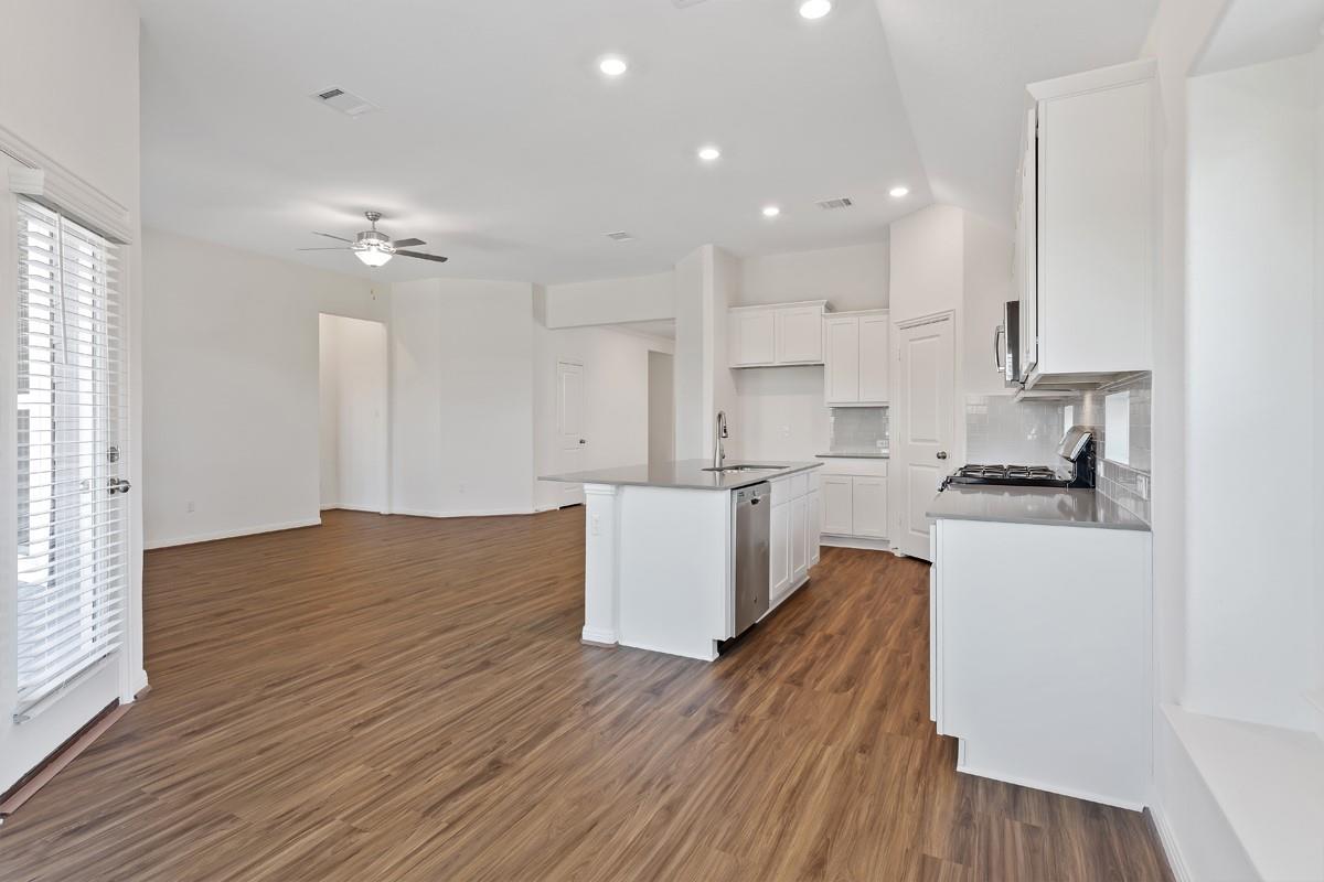 328 Prato Pl Property Photo 11