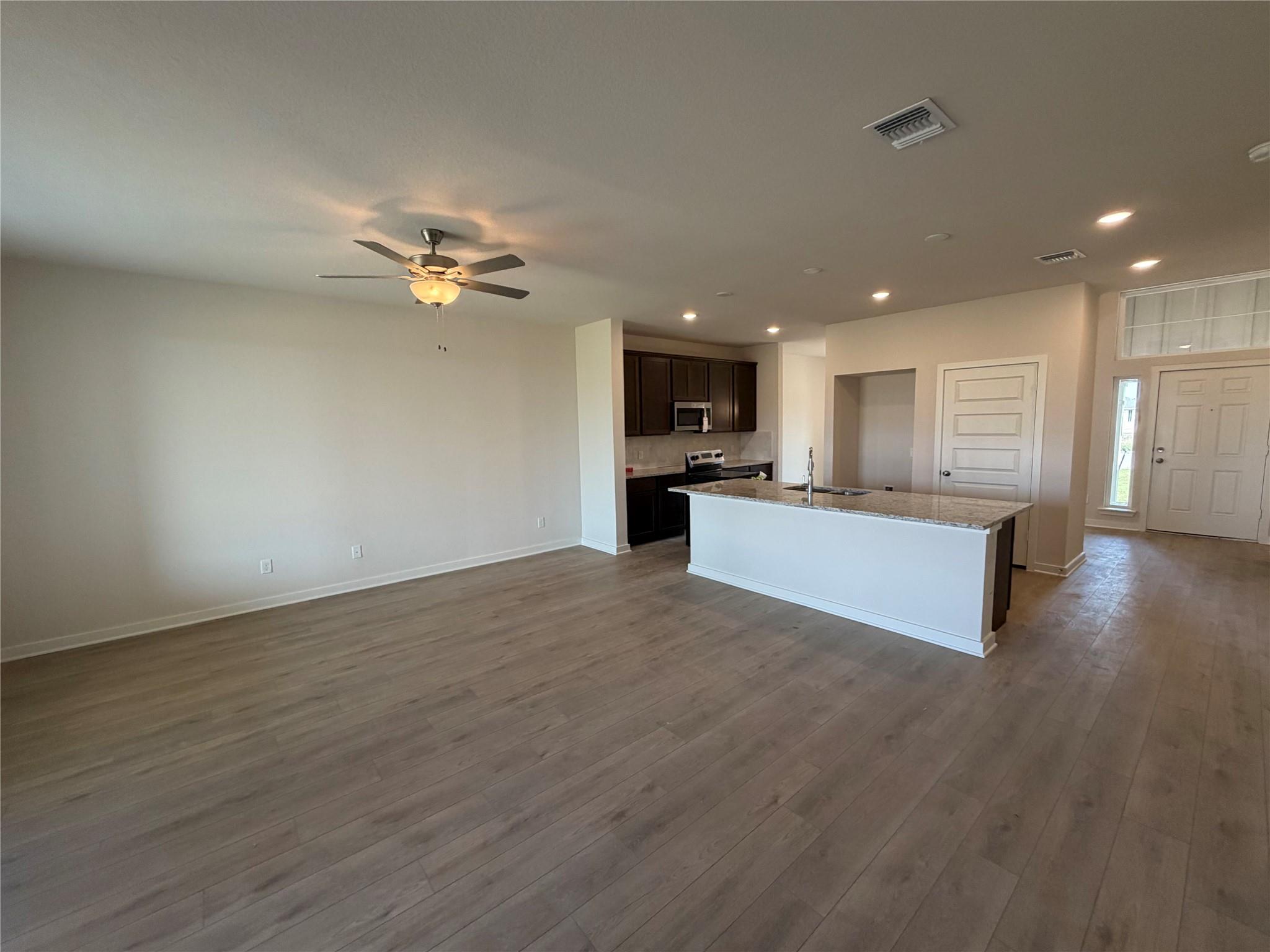 276 Gus Loop Property Photo 9