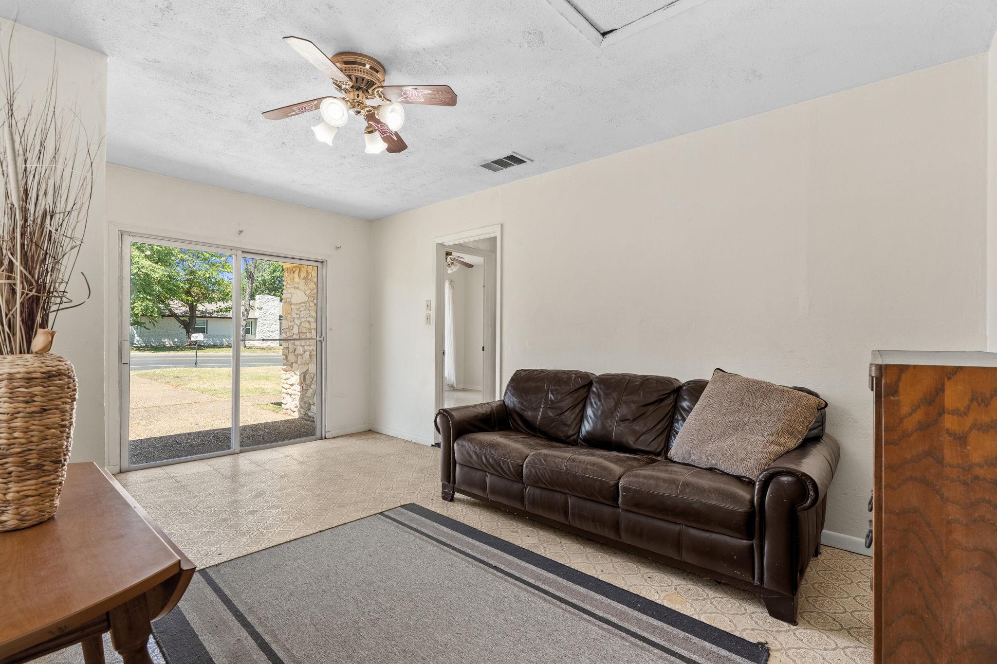 3007 Great Valley Dr Property Photo 16