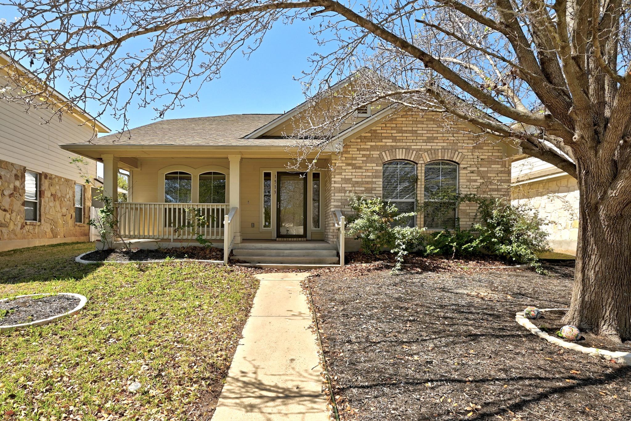 1513 Big Bend Dr Property Photo 1