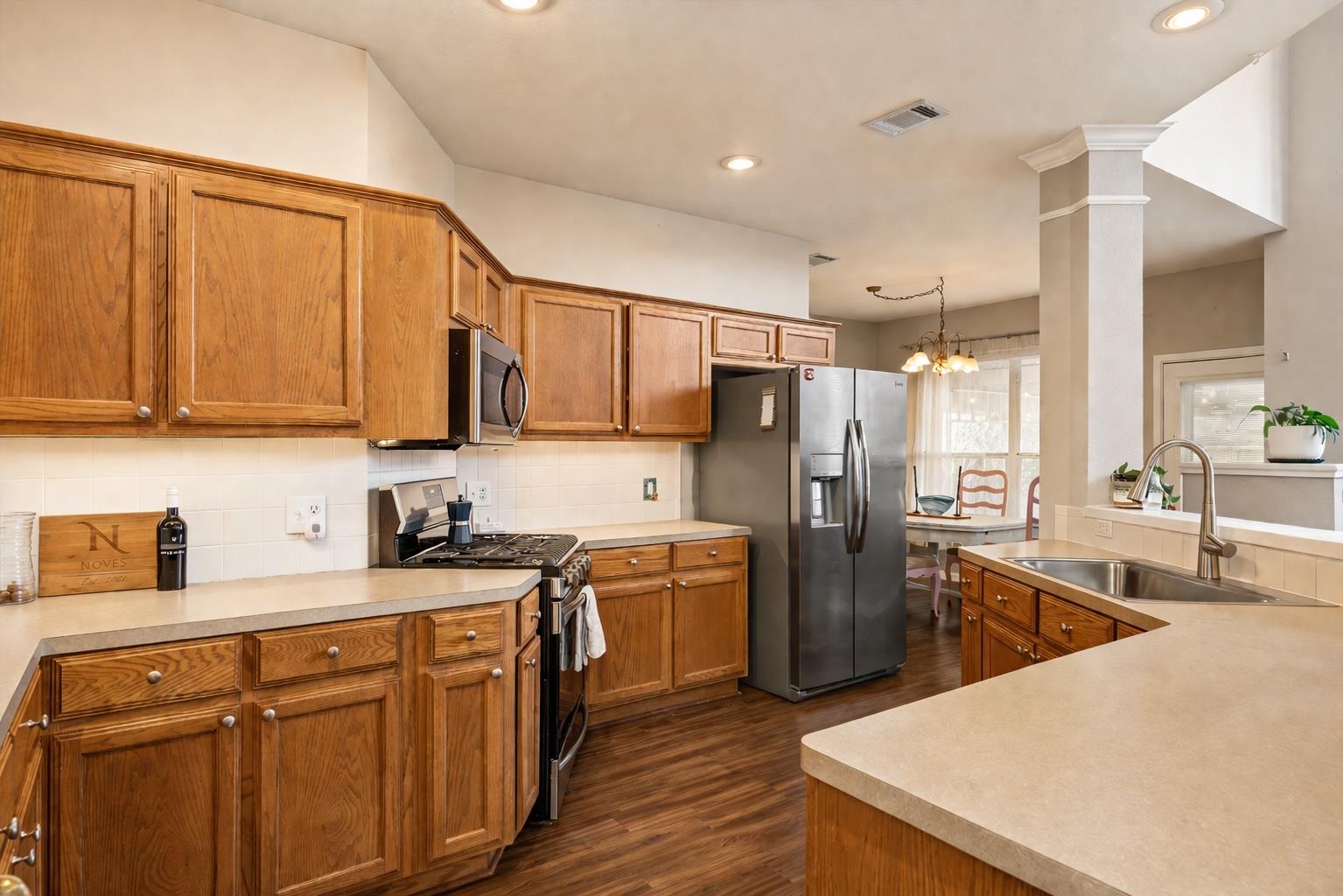 122 Summers Grn Property Photo 11